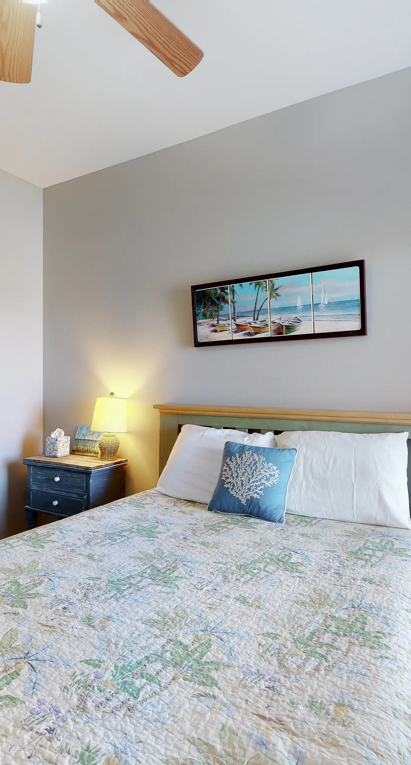 Charming Condo at Waterside with Shared Pool, Hot Tub, Free WiFi, and AC