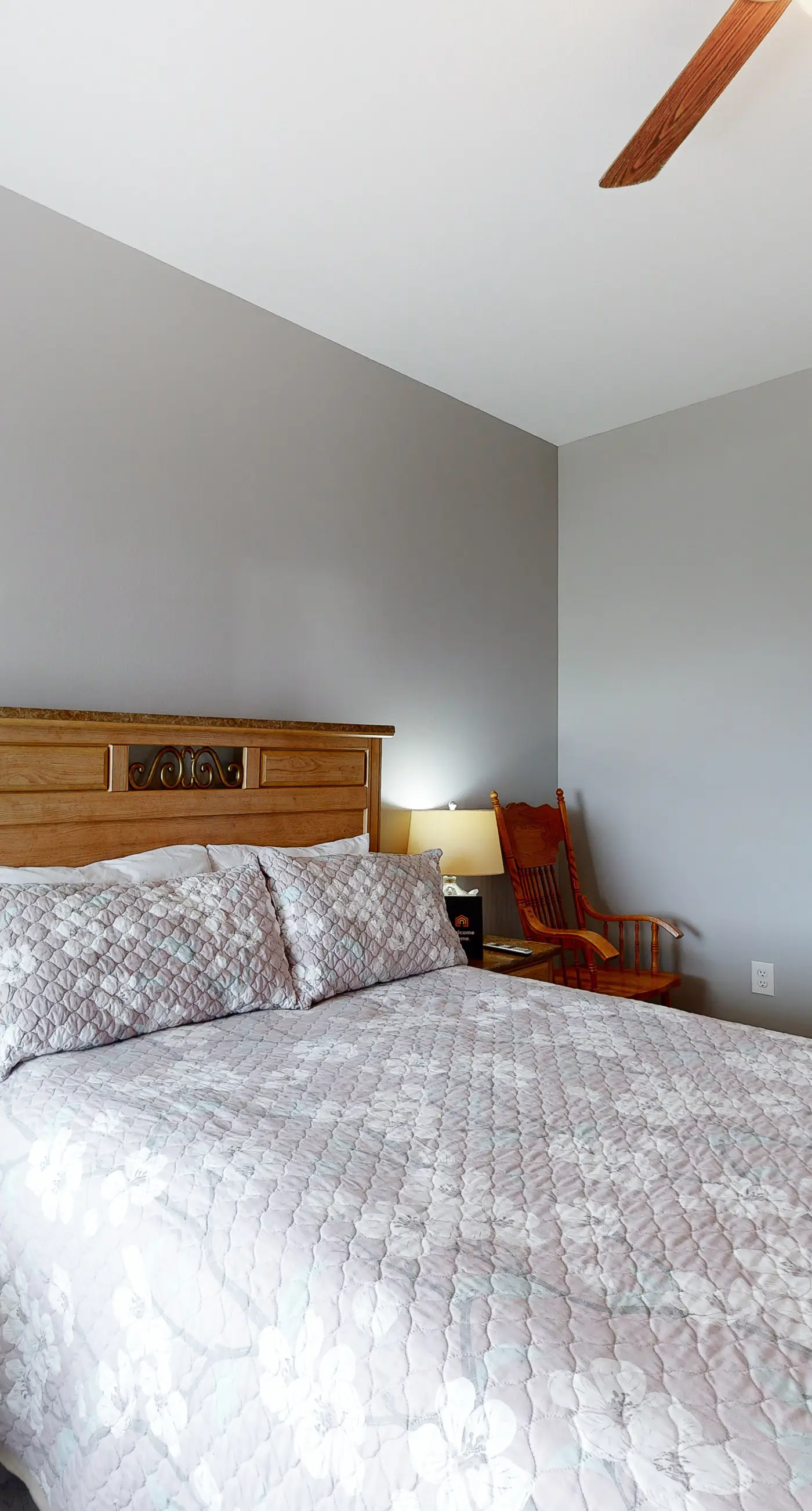 Charming Condo at Waterside with Shared Pool, Hot Tub, Free WiFi, and AC