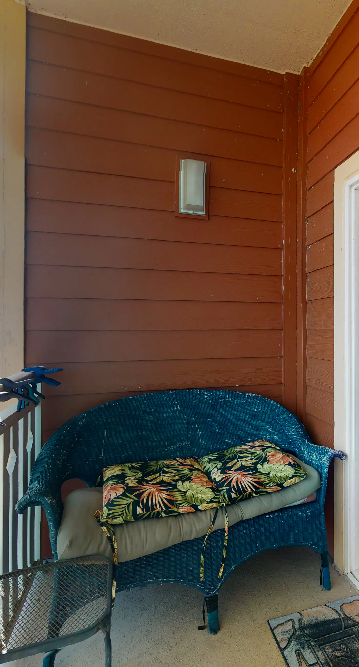 Charming Condo at Waterside with Shared Pool, Hot Tub, Free WiFi, and AC