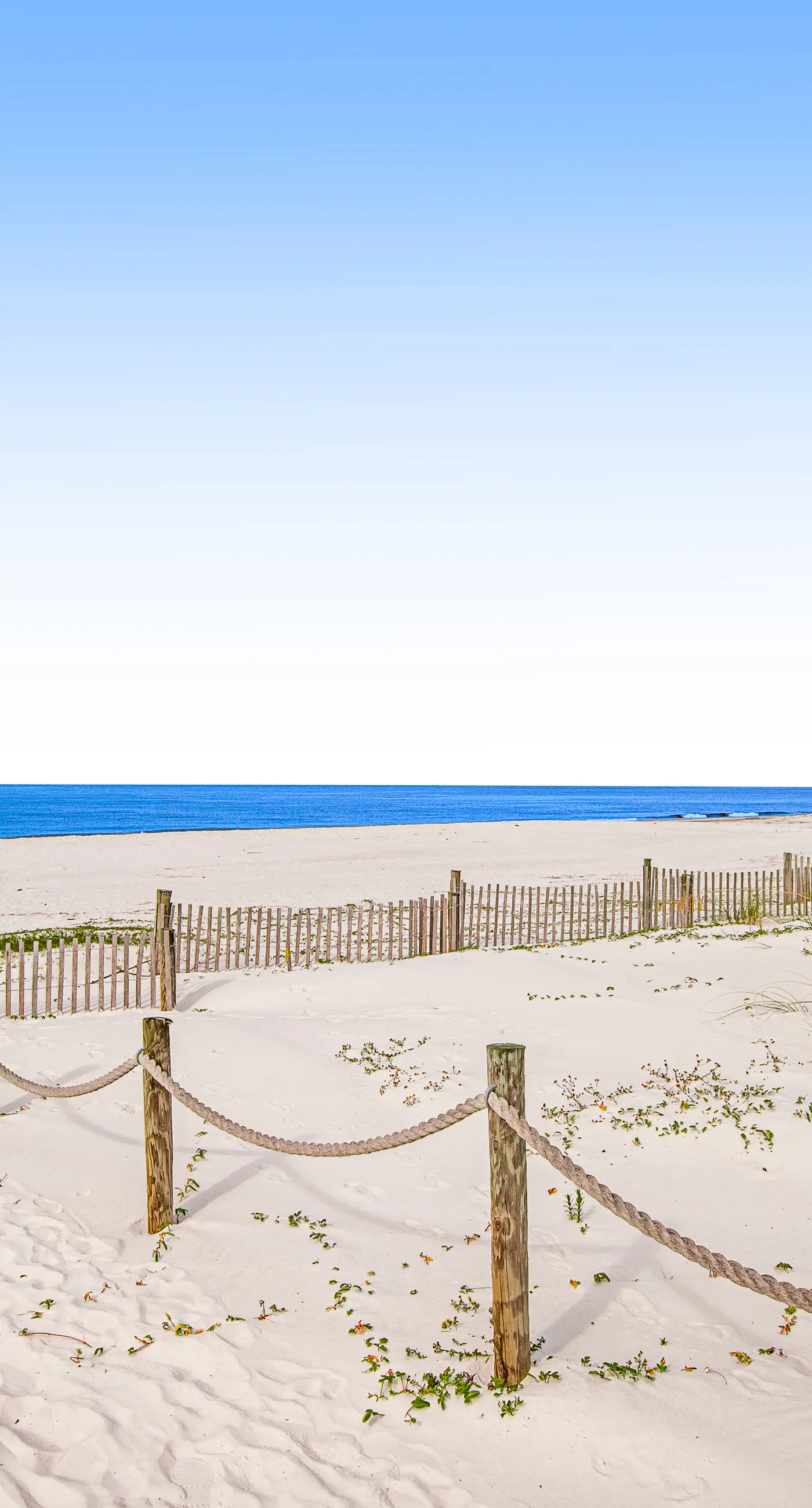 Charming Condo at Waterside with Shared Pool, Hot Tub, Free WiFi, and AC