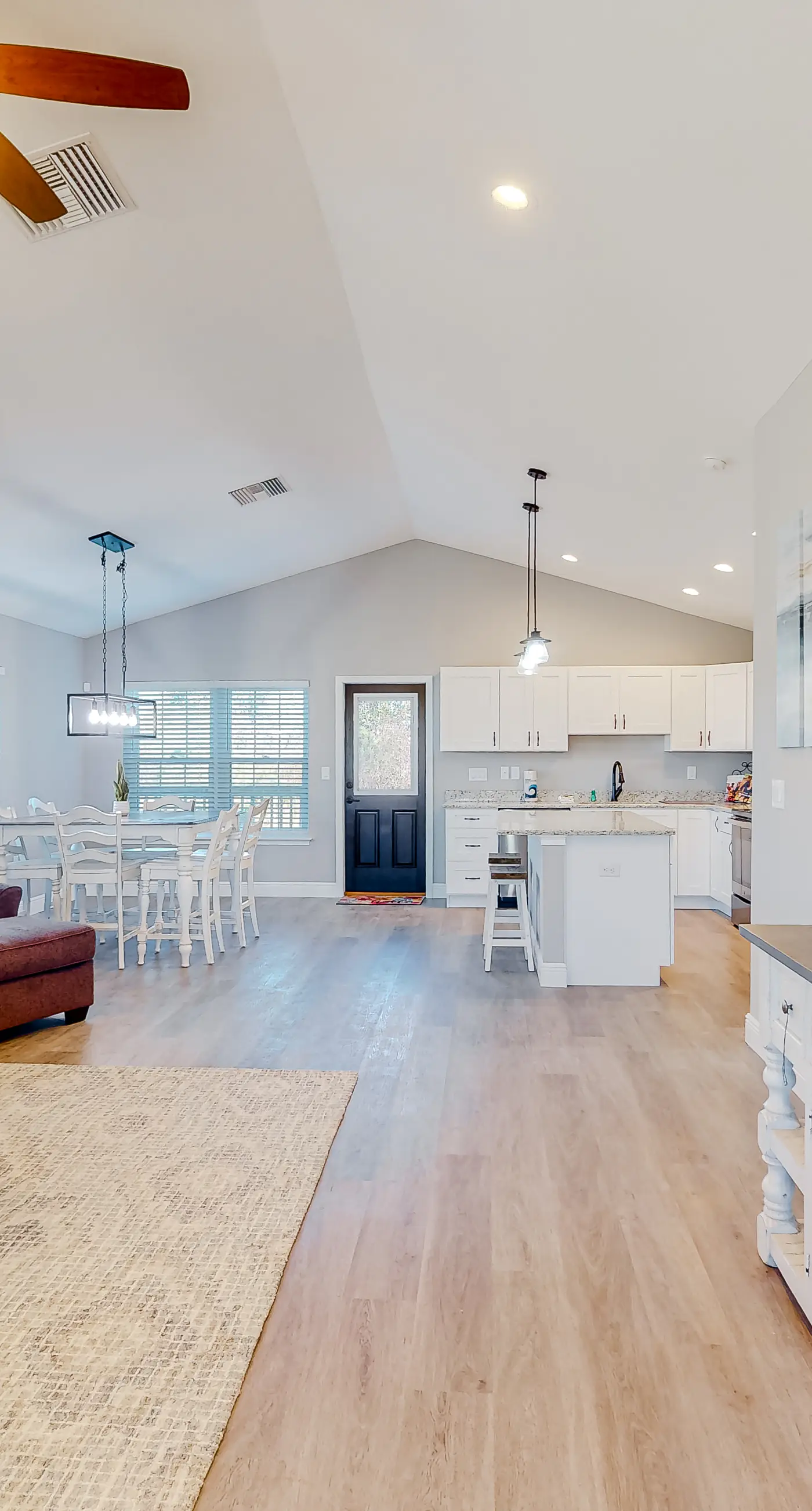 Serene home with grill, patio, deck, & kitchen - snowbird friendly