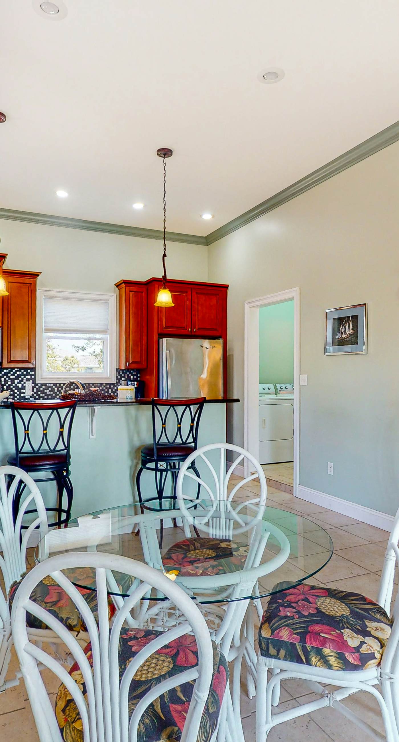 Dog-friendly cottage near the beach with patio, grill, washer/dryer, partial AC