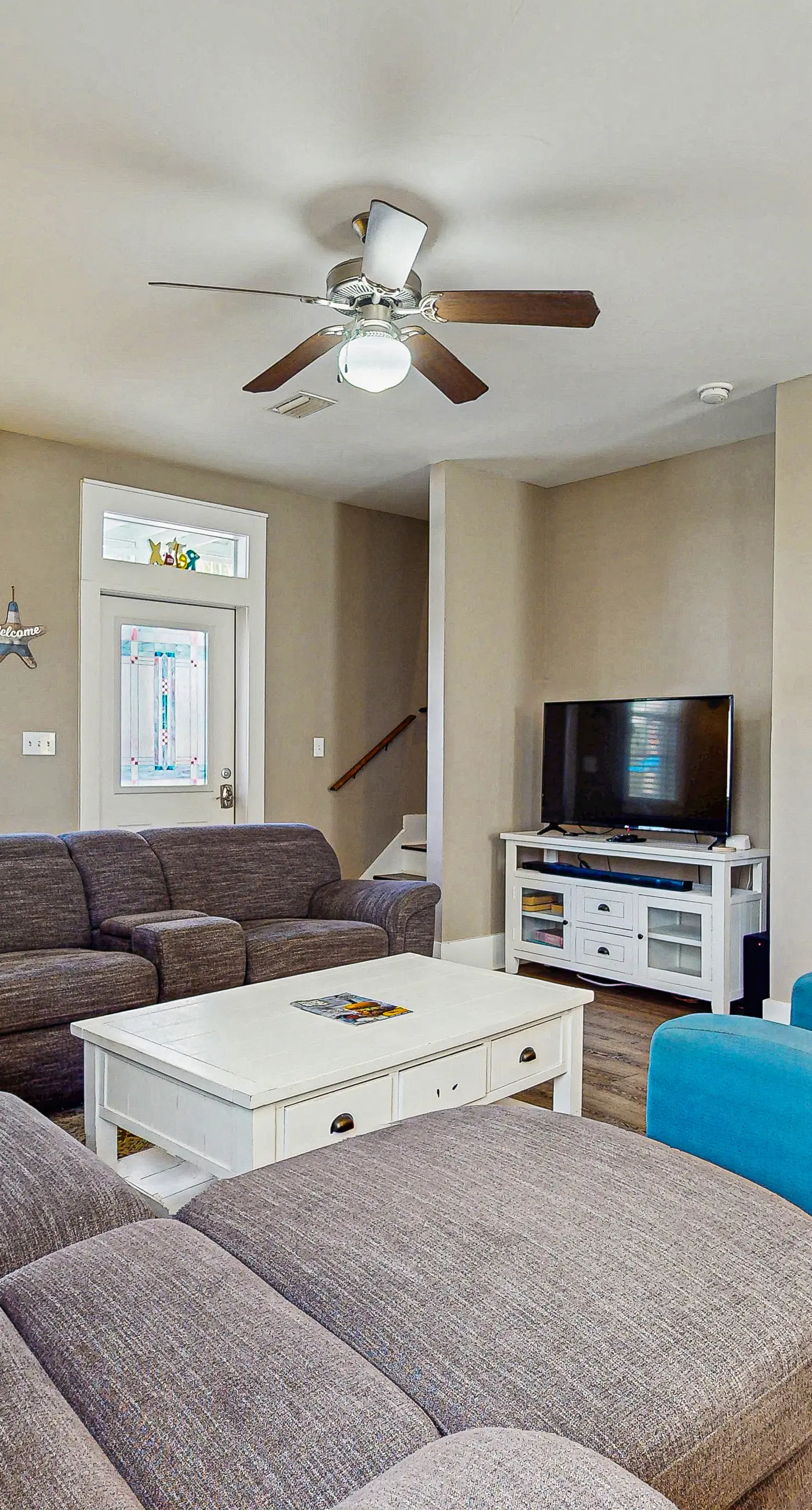 Welcoming Cottage with Hot Tub - 1 Mile to Windmark Beach