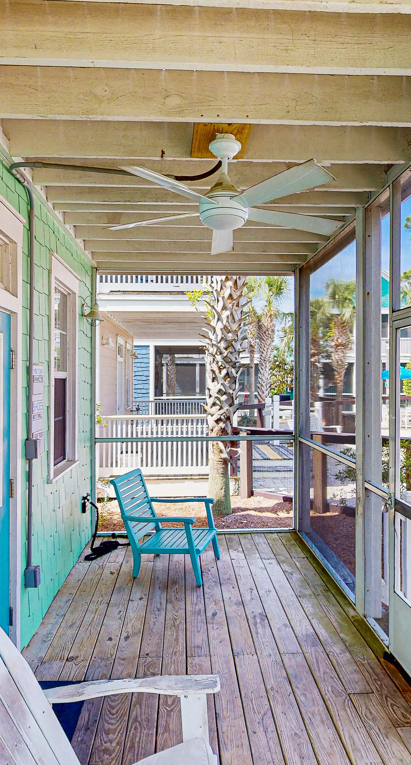 Welcoming Cottage with Hot Tub - 1 Mile to Windmark Beach