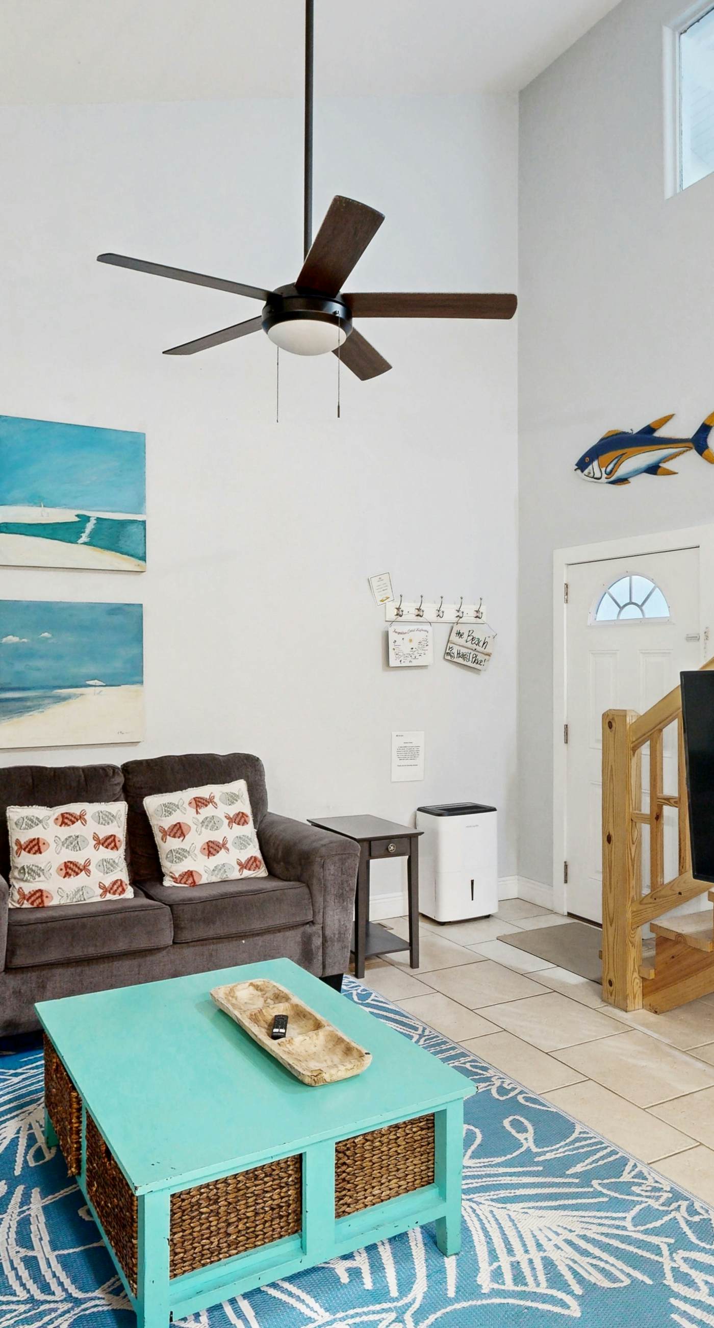 Classic Beach Condo with a Shared Pool, Loft, & Grill - Walk to the Beach