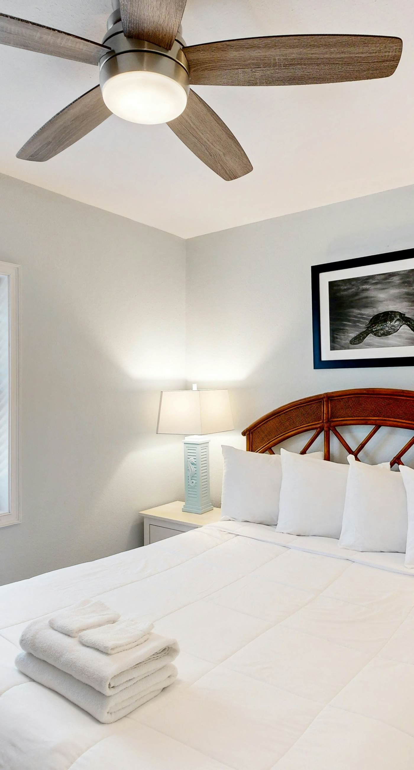 Classic Beach Condo with a Shared Pool, Loft, & Grill - Walk to the Beach