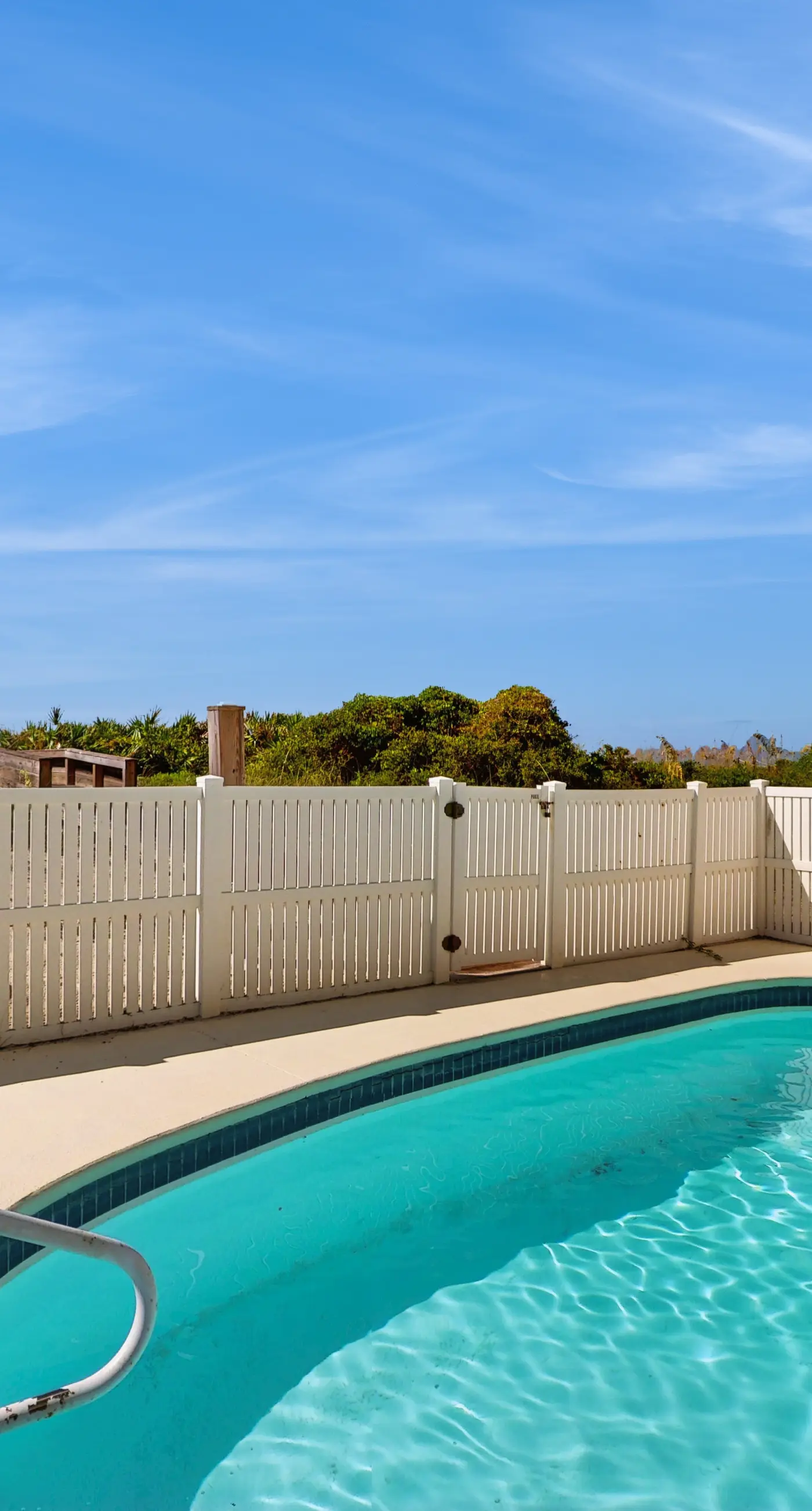 Beachfront home with a pool, game room, deck, grill, washer&dryer & central AC