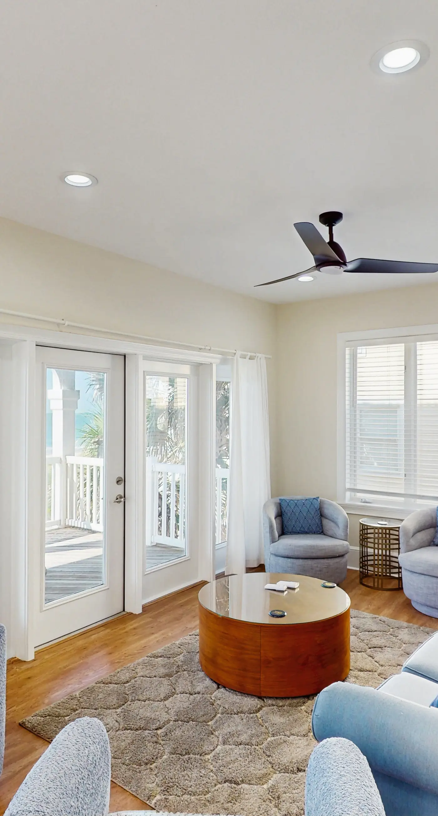 Beachfront home with a pool, game room, deck, grill, washer&dryer & central AC