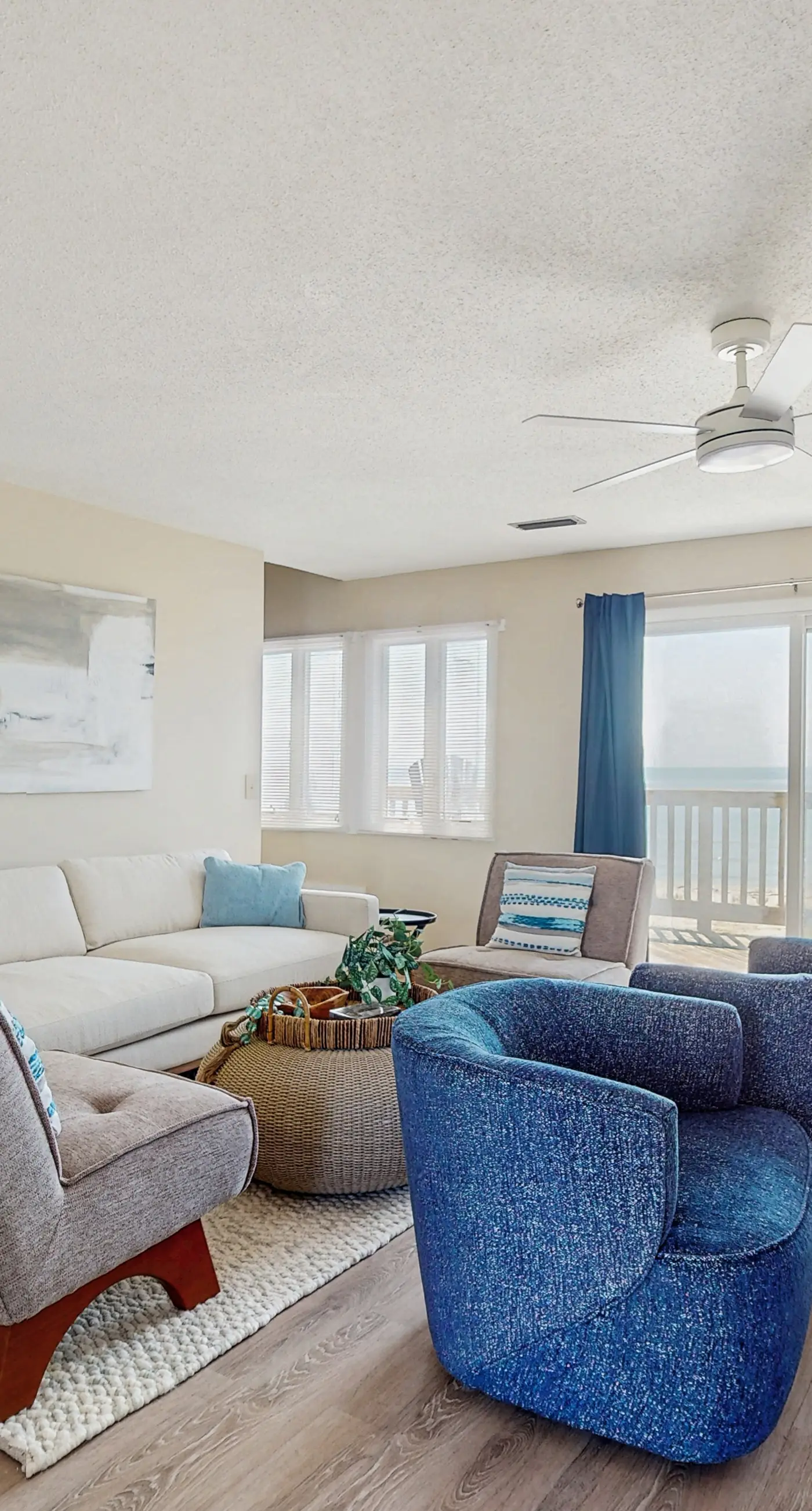Gorgeous private home with gulf views, dog-friendly & community pool