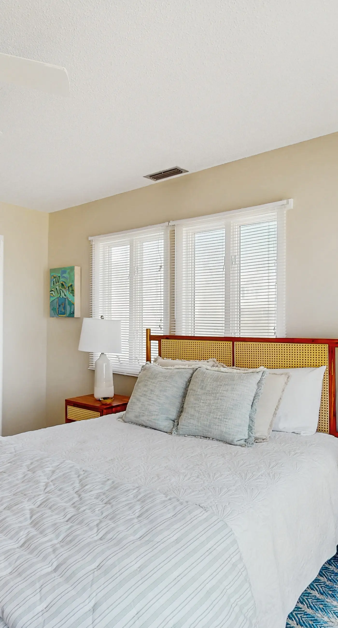 Gorgeous private home with gulf views, dog-friendly & community pool
