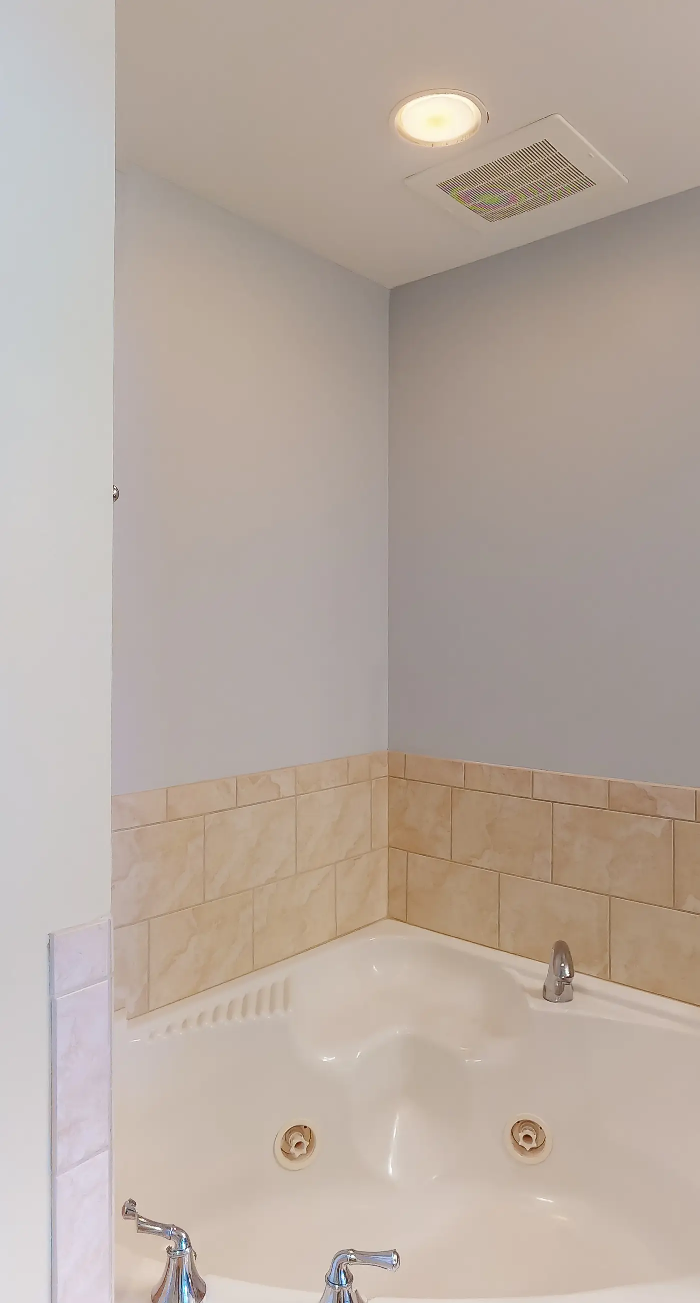 Gulf Front 3BR | 2nd Floor | Pool | Hot Tub | W/D