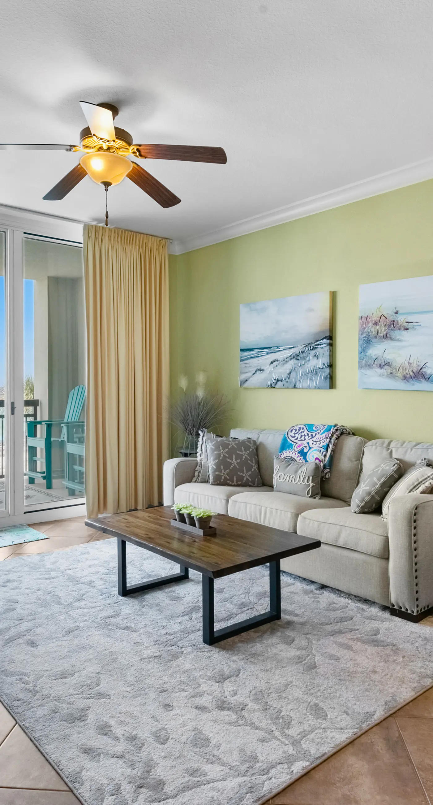 Azure 306 Beachfront condo with a pool & hot tub plus a washer&dryer & central AC