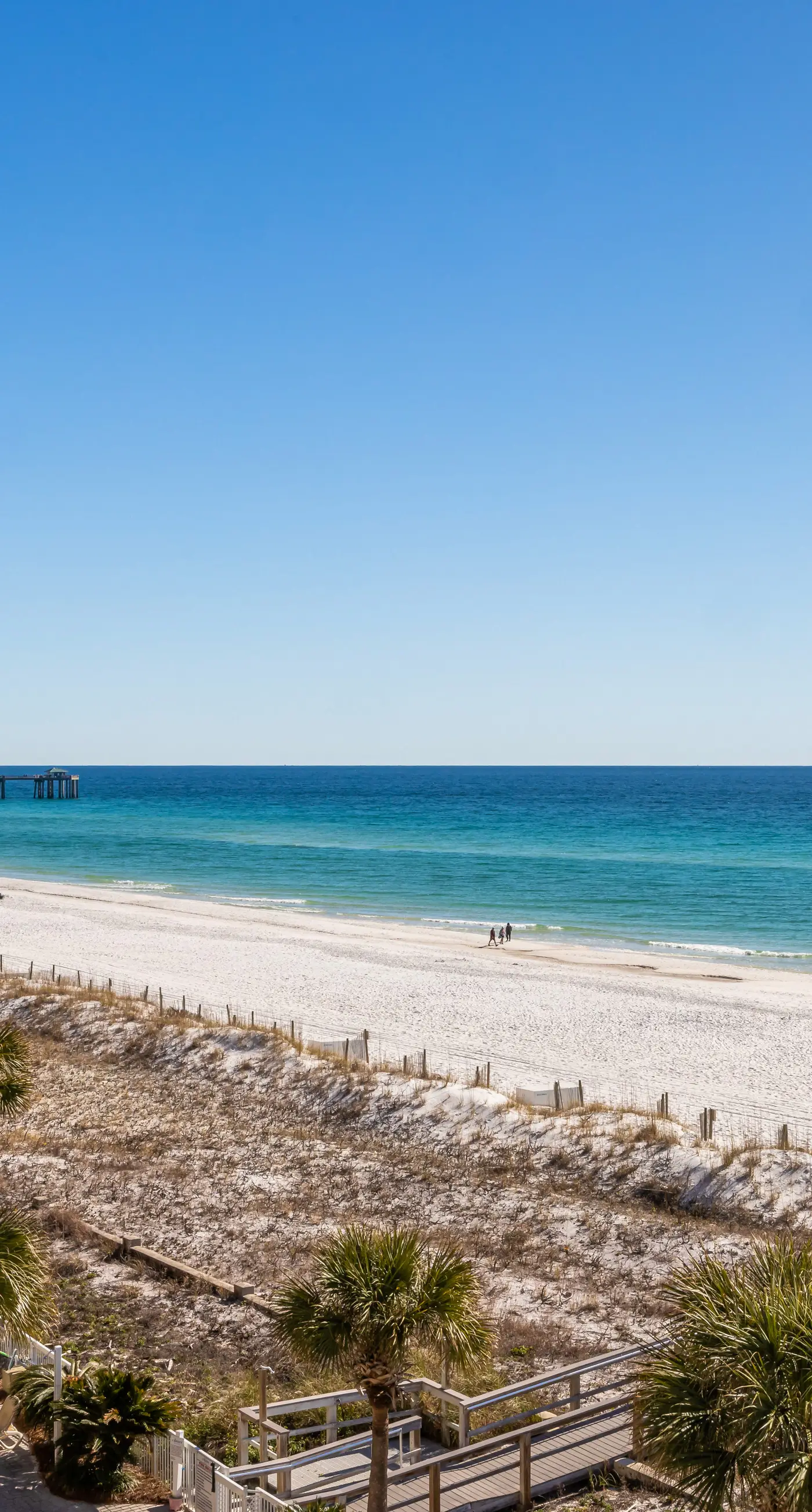 5th Floor Condo with Pools Onsite, Nearby Activities, Shops, Restaurants