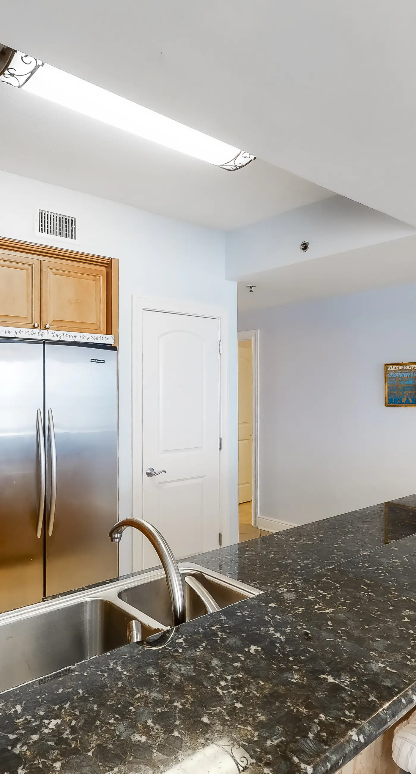 Floor Condo Gulf Front, Nearby Shopping & Dining Seasonal Beach Service