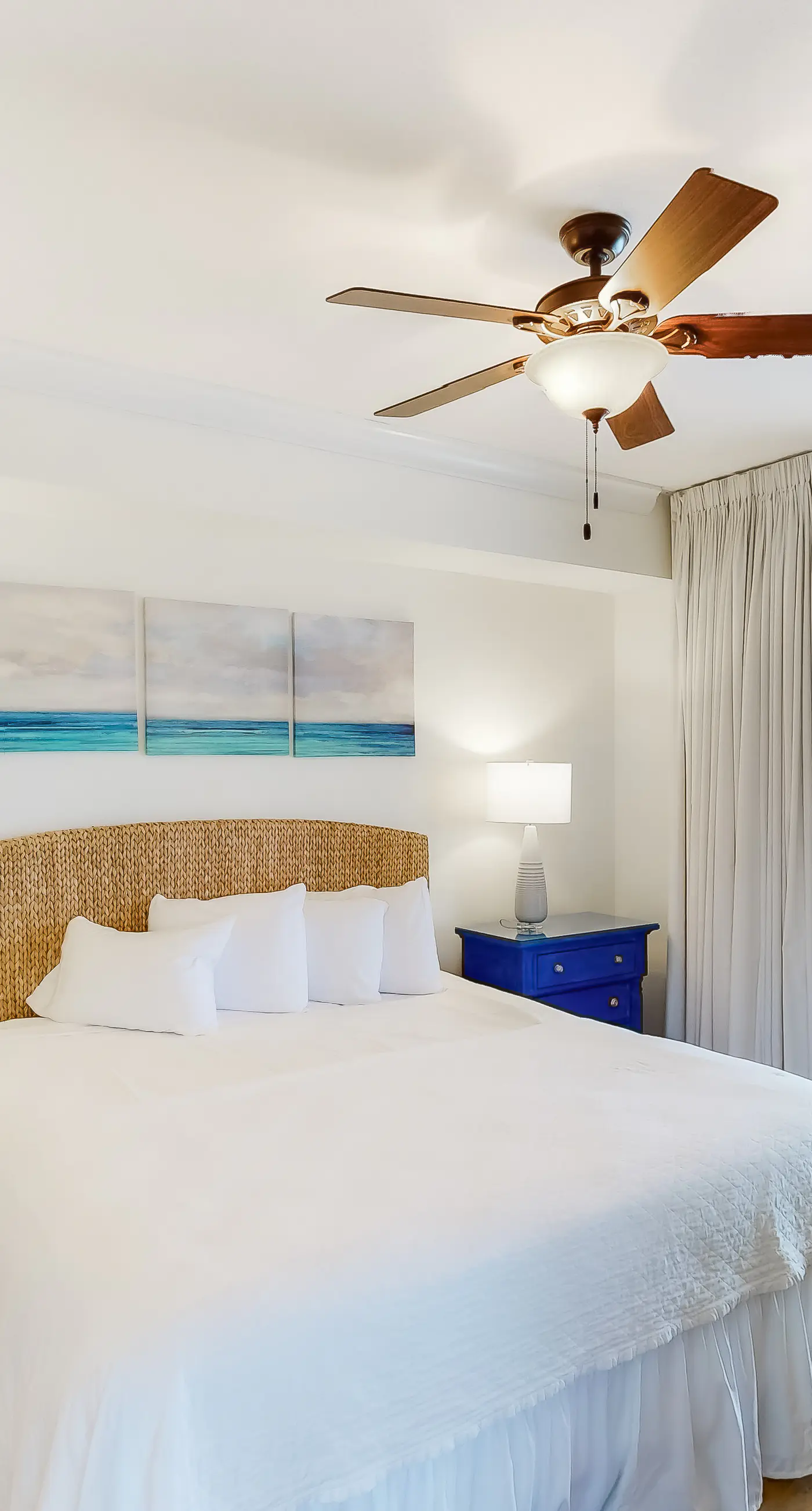 Floor Condo Gulf Front, Nearby Shopping & Dining Seasonal Beach Service