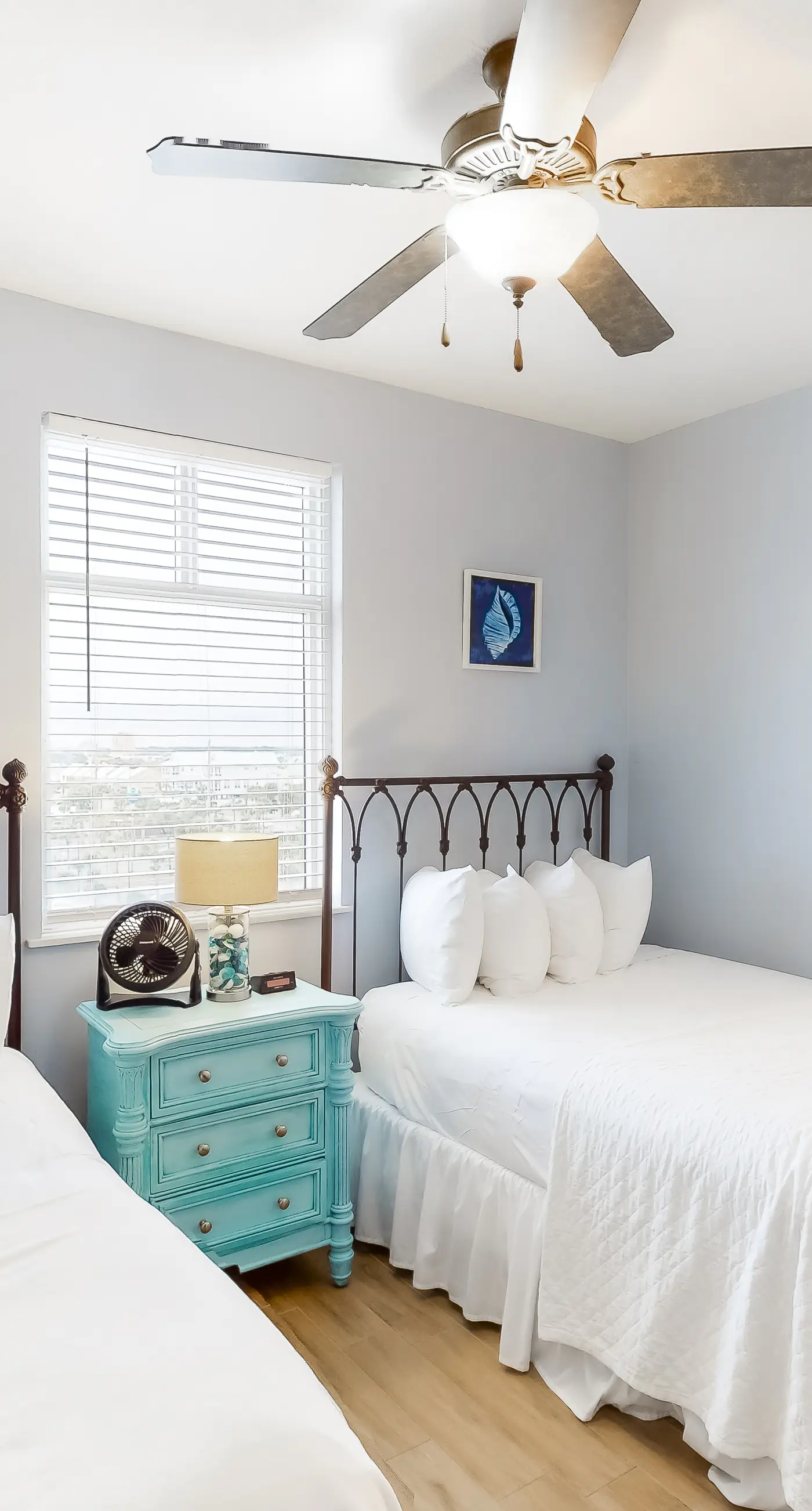Floor Condo Gulf Front, Nearby Shopping & Dining Seasonal Beach Service