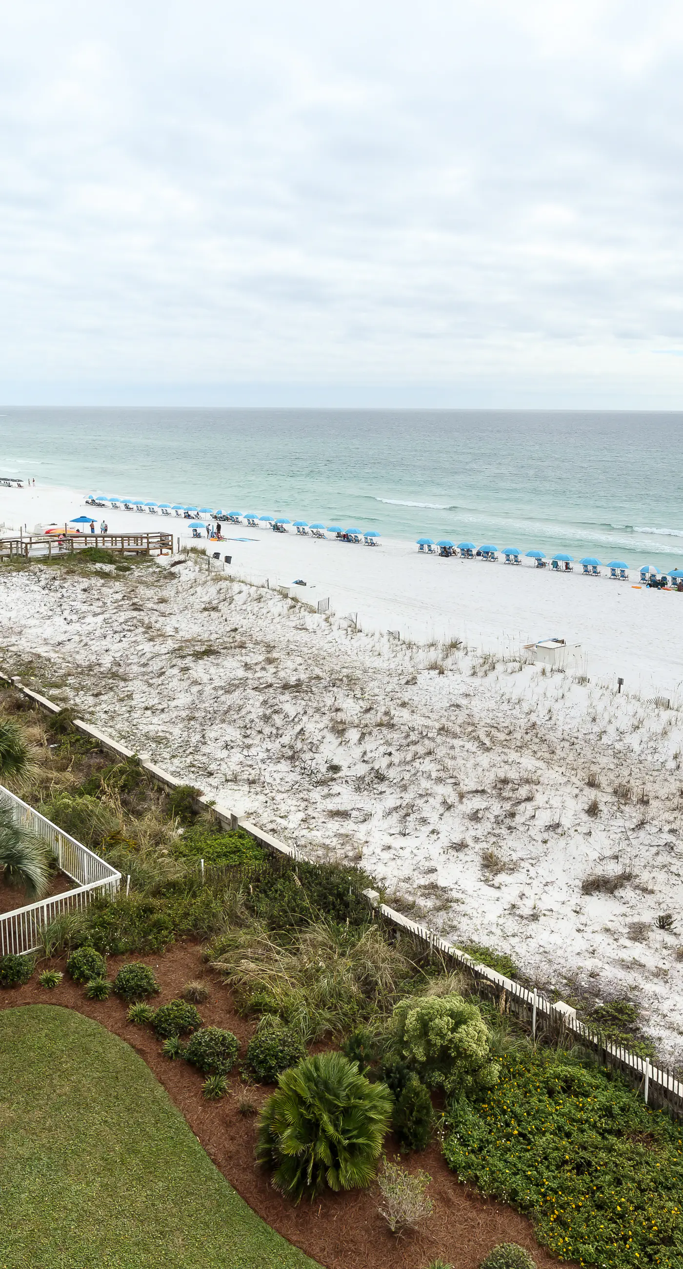 Floor Condo Gulf Front, Nearby Shopping & Dining Seasonal Beach Service