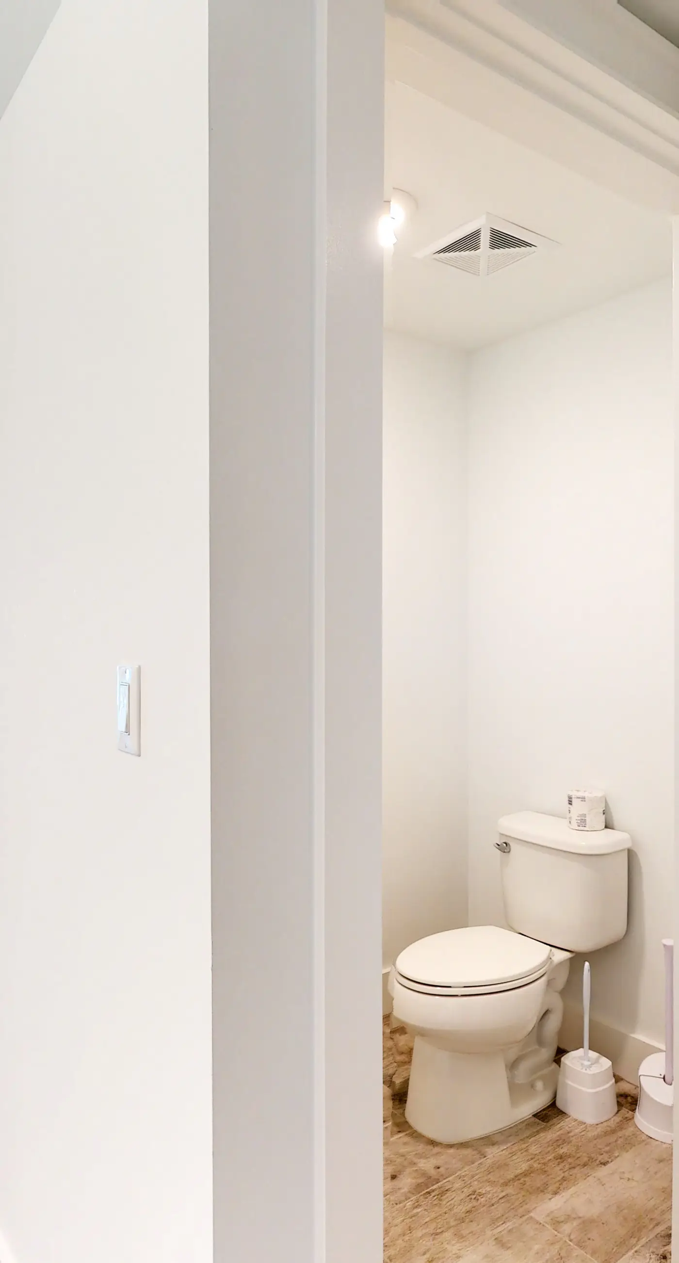 Blu 406 - Gulf-front condo in gated community with pools on site - close to beach