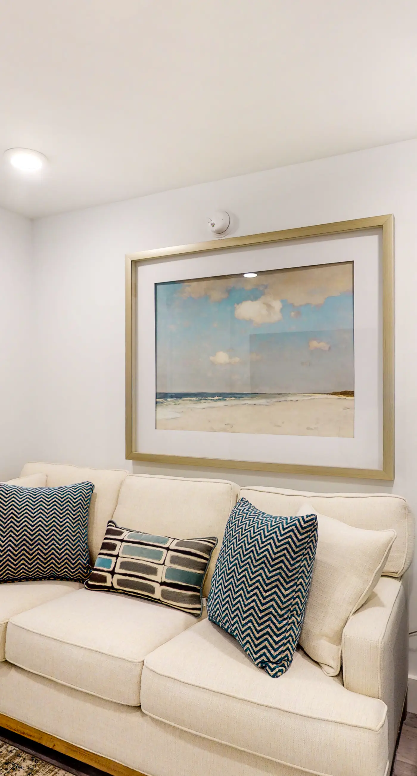 Blu 406 - Gulf-front condo in gated community with pools on site - close to beach