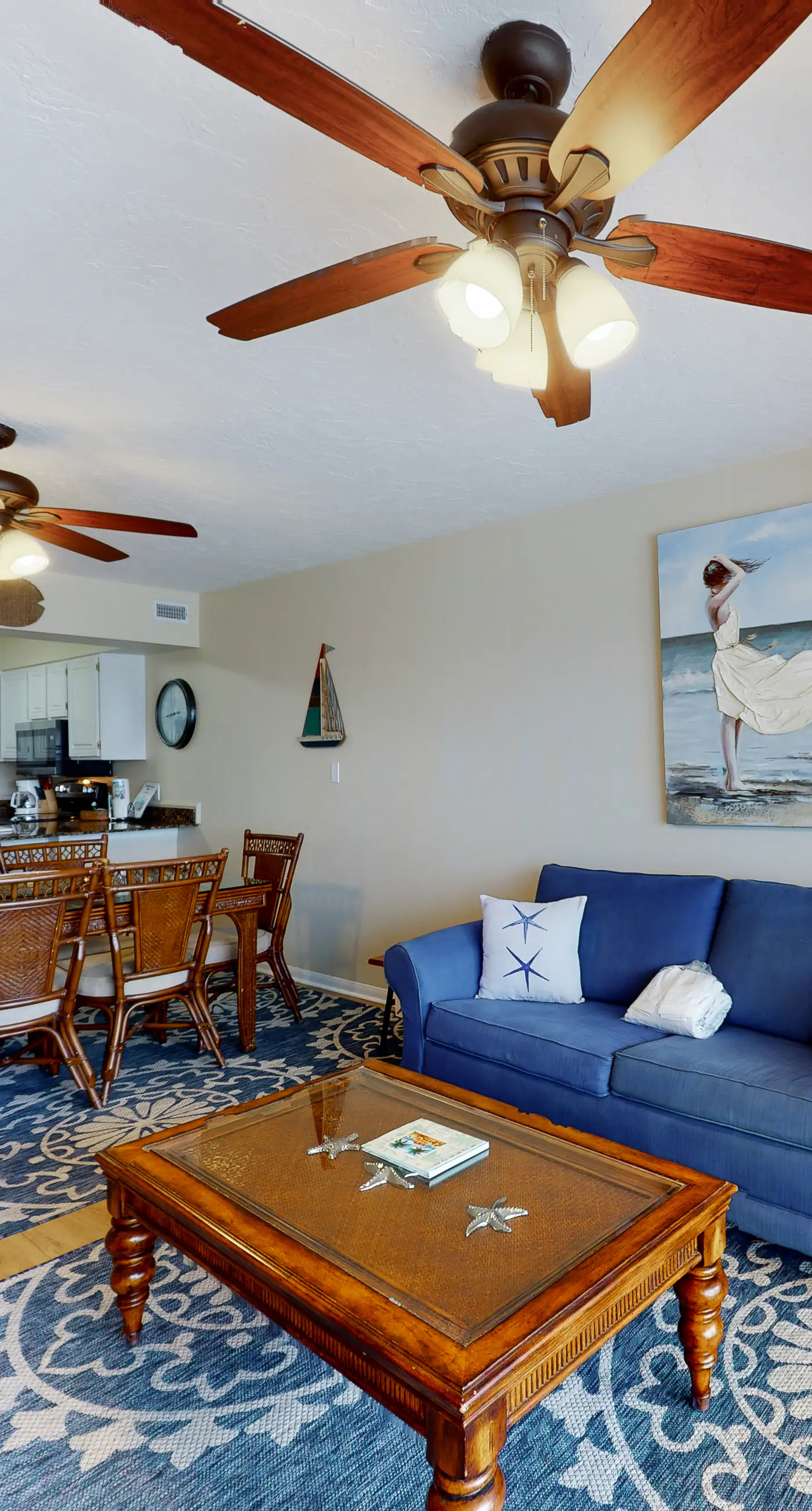 Emerald Towers West 5001 - Beautiful Gulf-front Condo with a Community Pool and Free WiFi