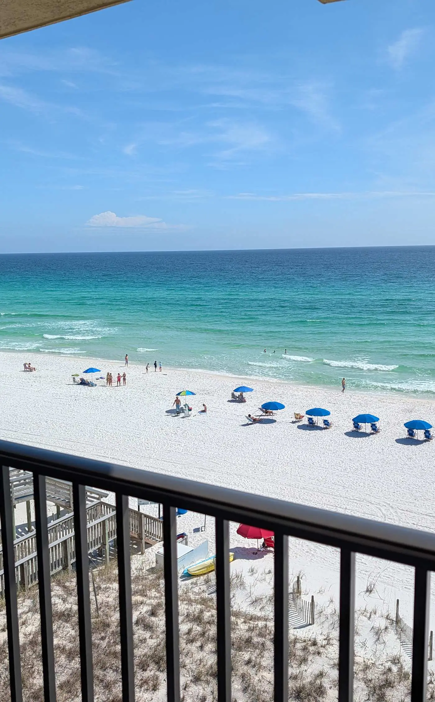 Beautiful Gulf-front Condo with a Community Pool and Seasonal Beach Service