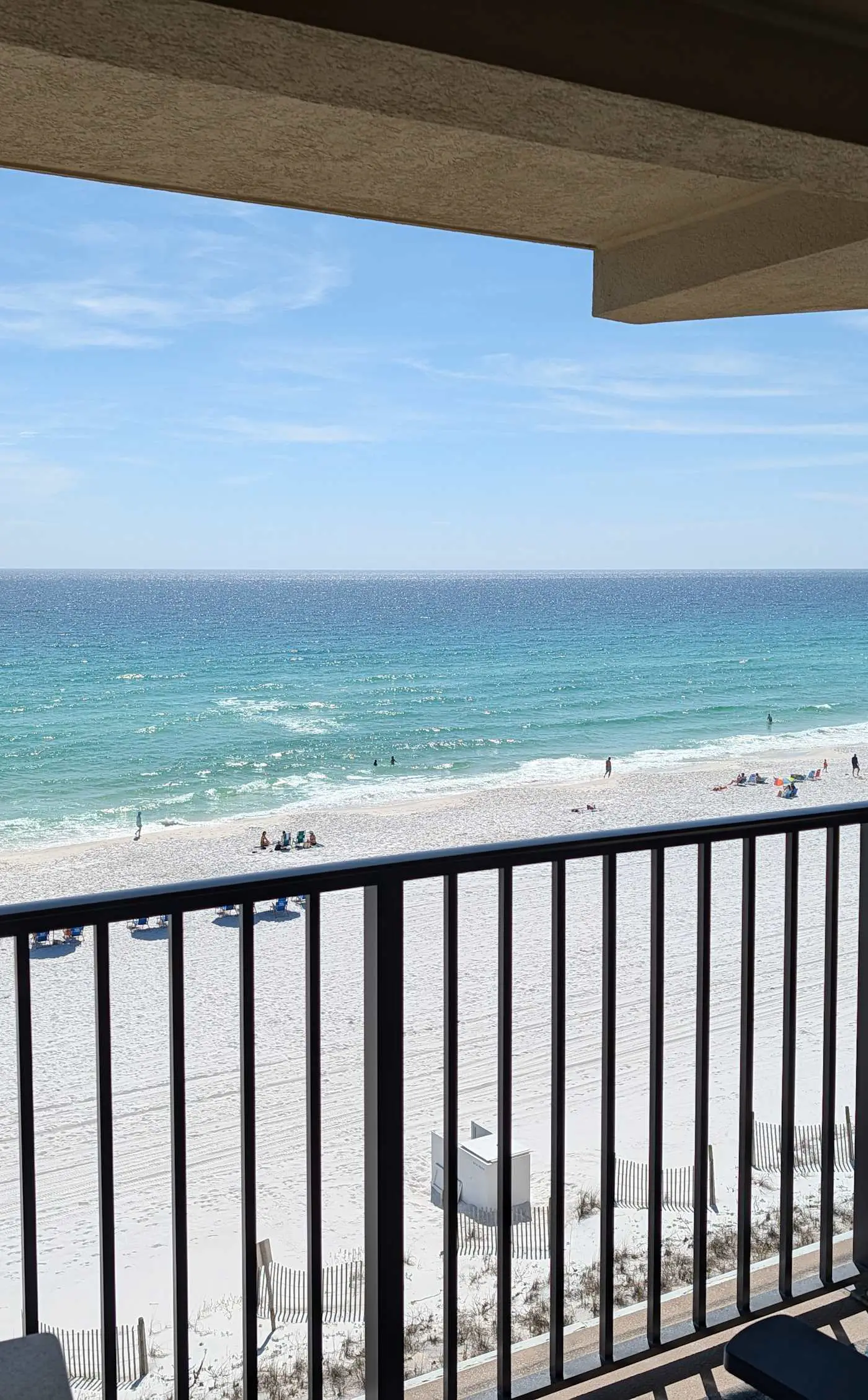 Beautiful Gulf-front Condo with a Community Pool and Seasonal Beach Service
