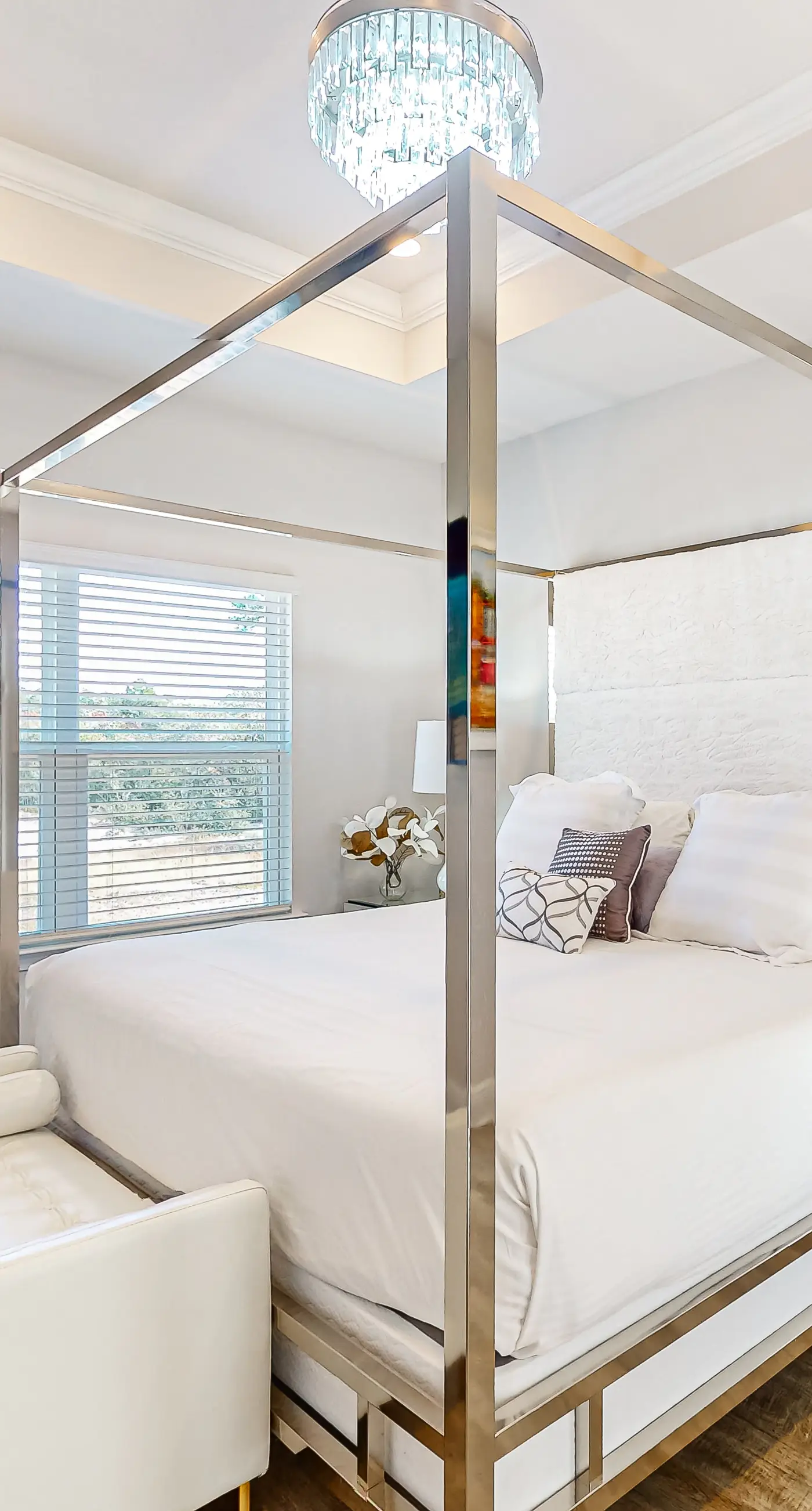 Snowbird-friendly resort home with pool, golf cart, patio, bikes, beach access