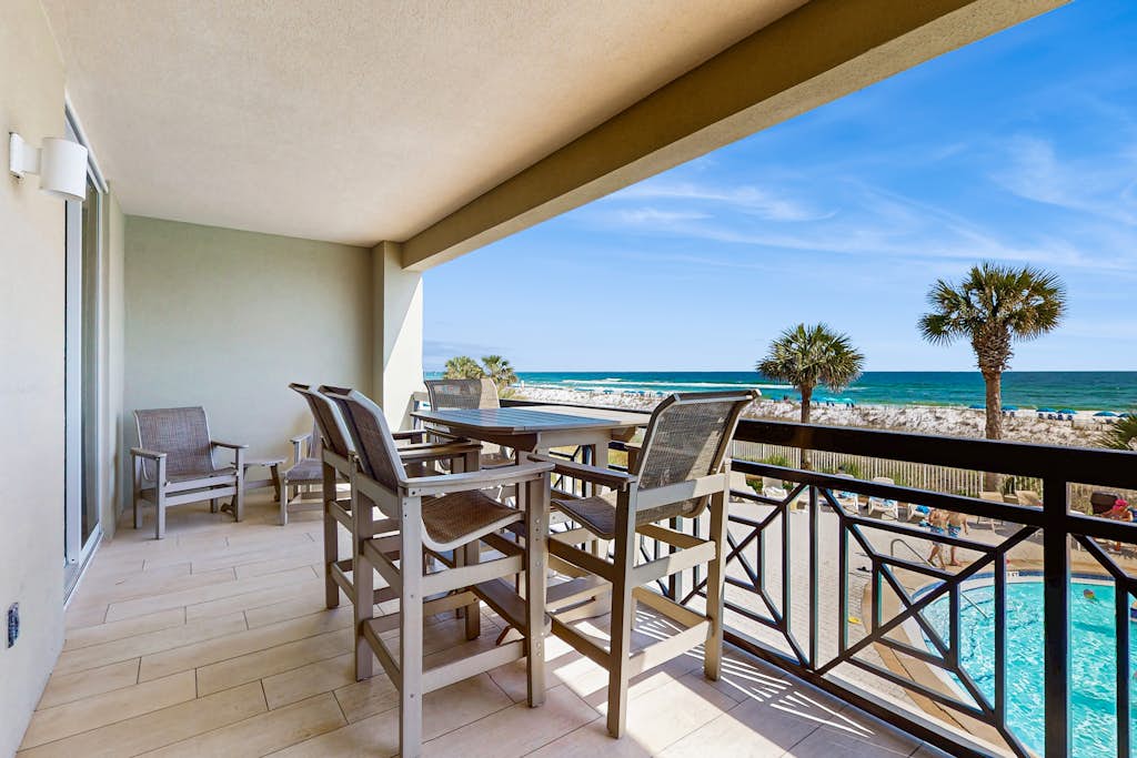 Oceanfront 4BR | Balcony | Pools | Hot Tub | W/D | 4 Bed Fort