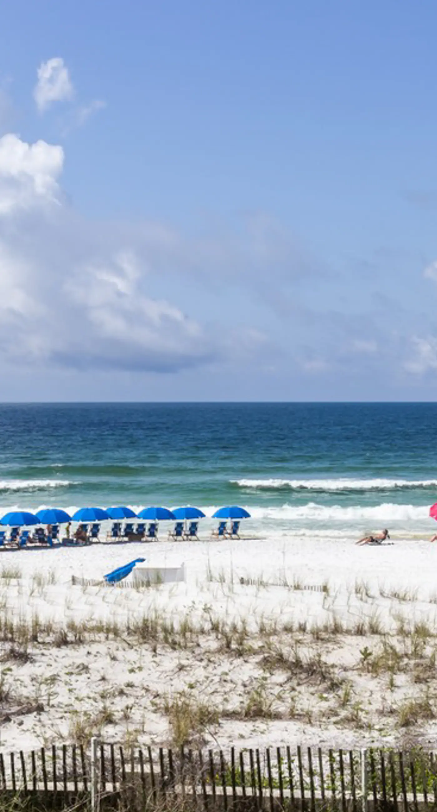Gulf Front 4BR | Pools | Hot Tub | Balcony | W/D