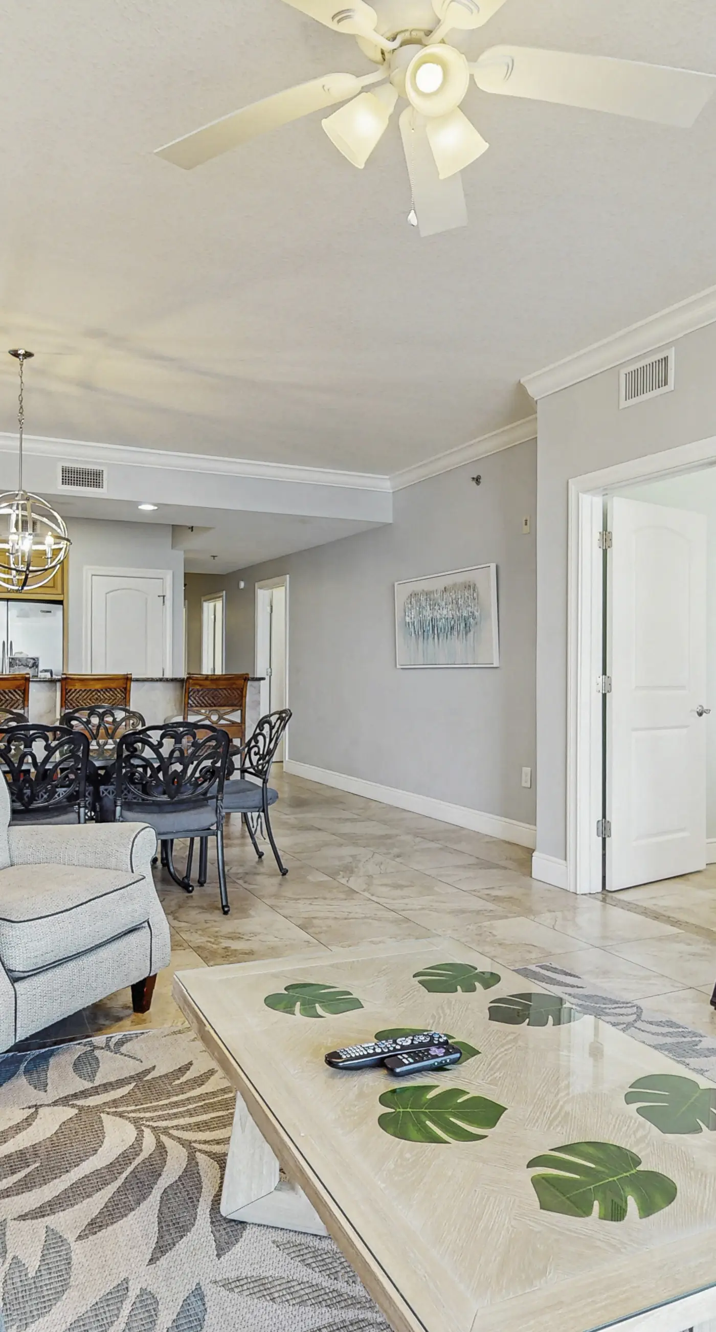 Gulf Front Condo Pools Onsite, Nearby Activities, Shops, Restaurants