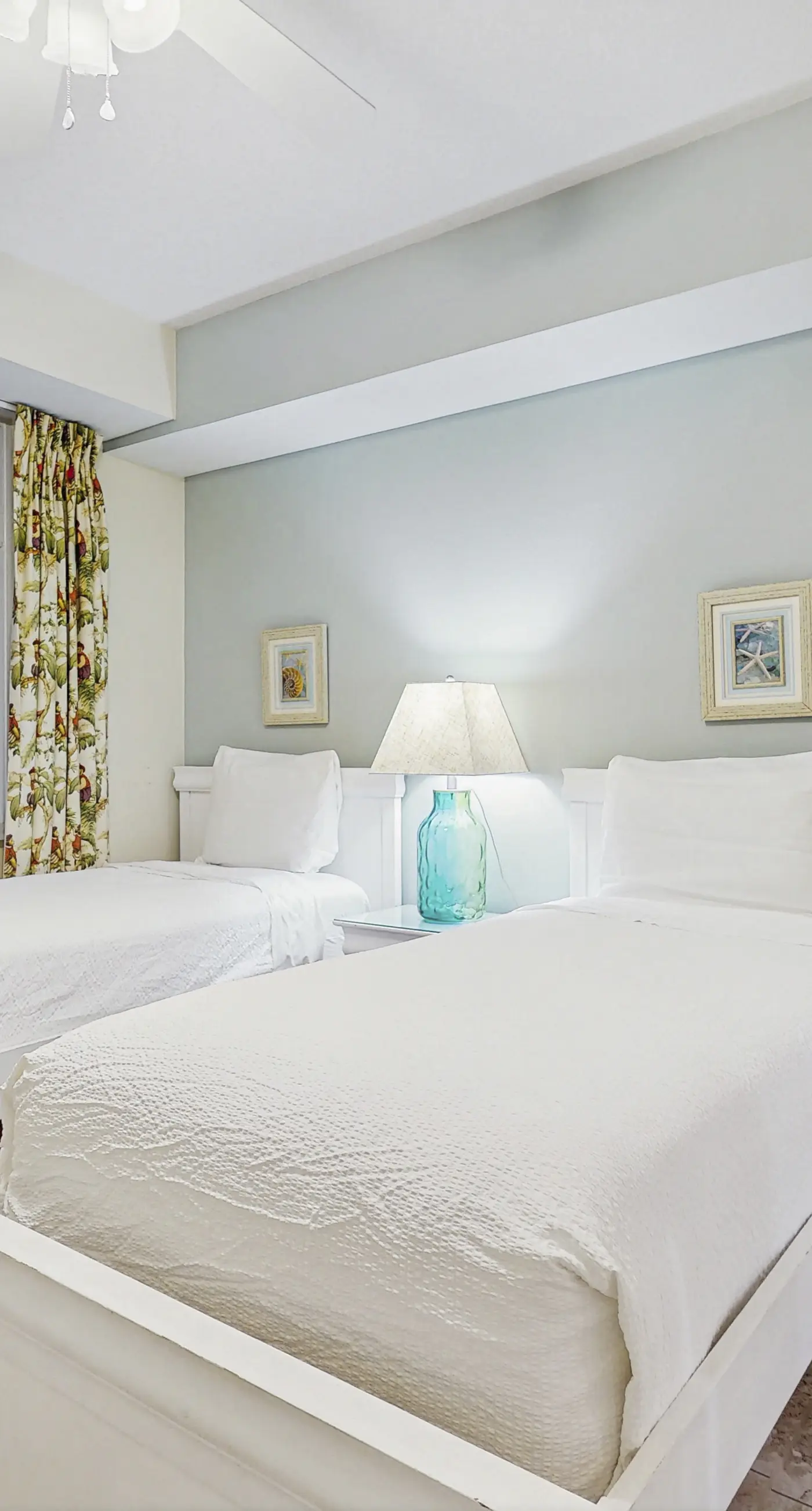 Gulf Front Condo Pools Onsite, Nearby Activities, Shops, Restaurants