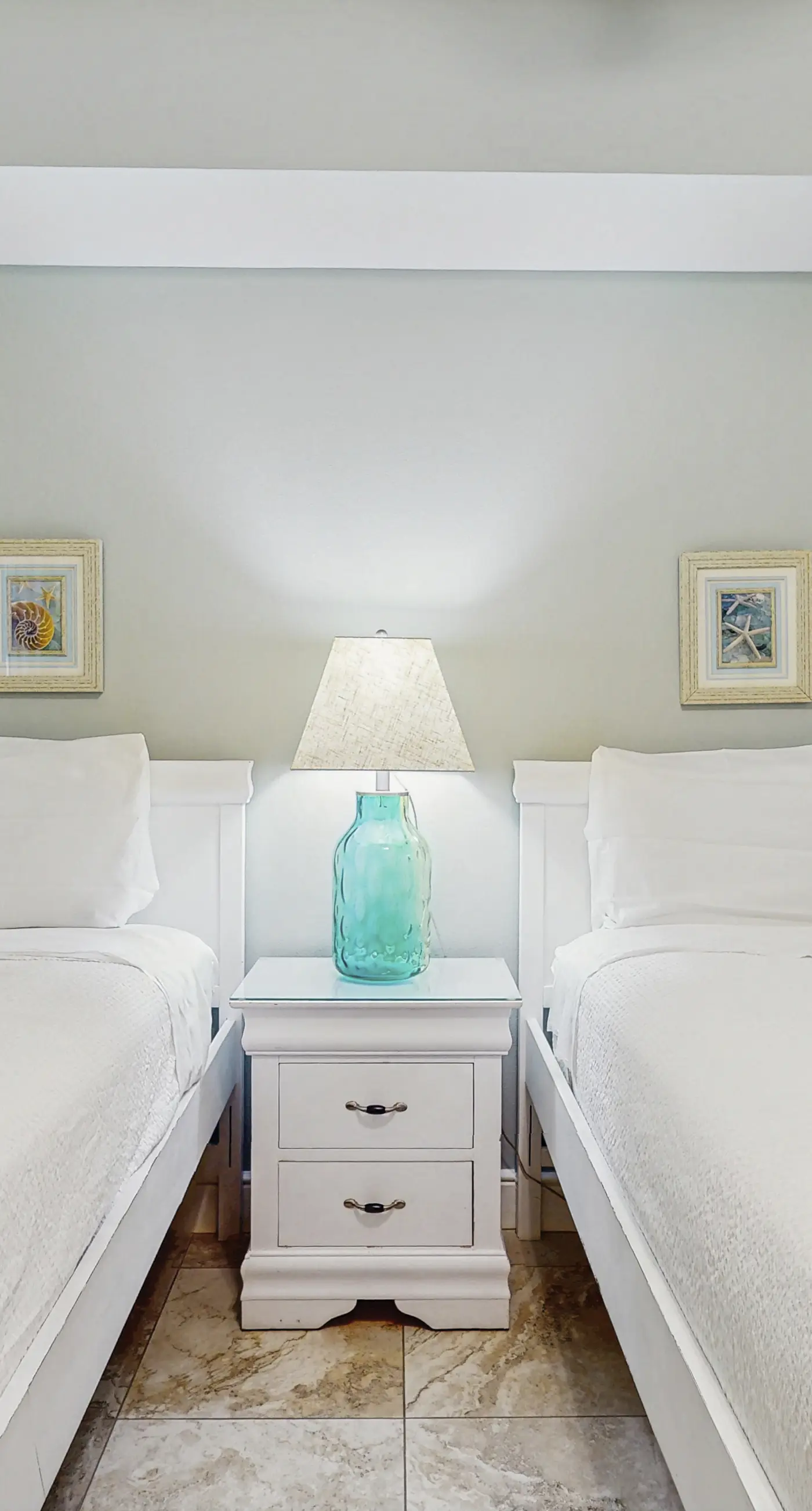 Gulf Front Condo Pools Onsite, Nearby Activities, Shops, Restaurants