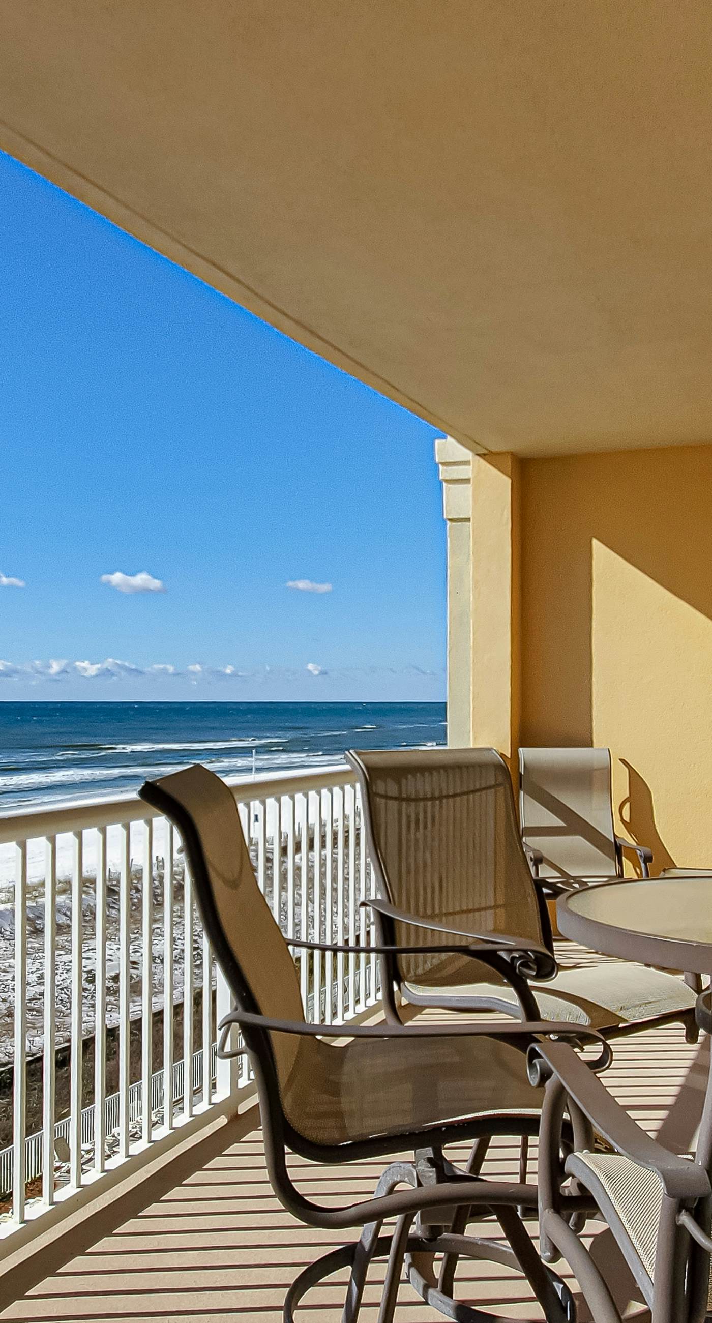 Azure 509. Gorgeous beachfront condo, private balcony, shared pool and beach access
