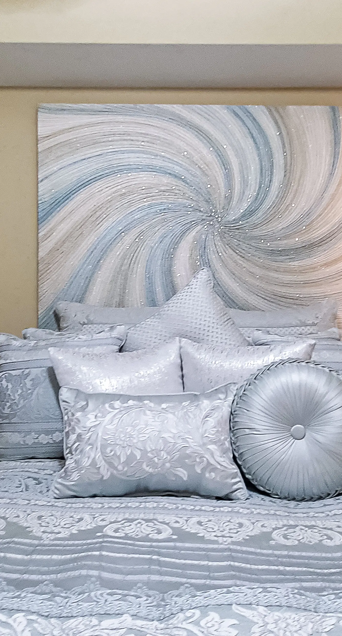 Azure 509. Gorgeous beachfront condo, private balcony, shared pool and beach access