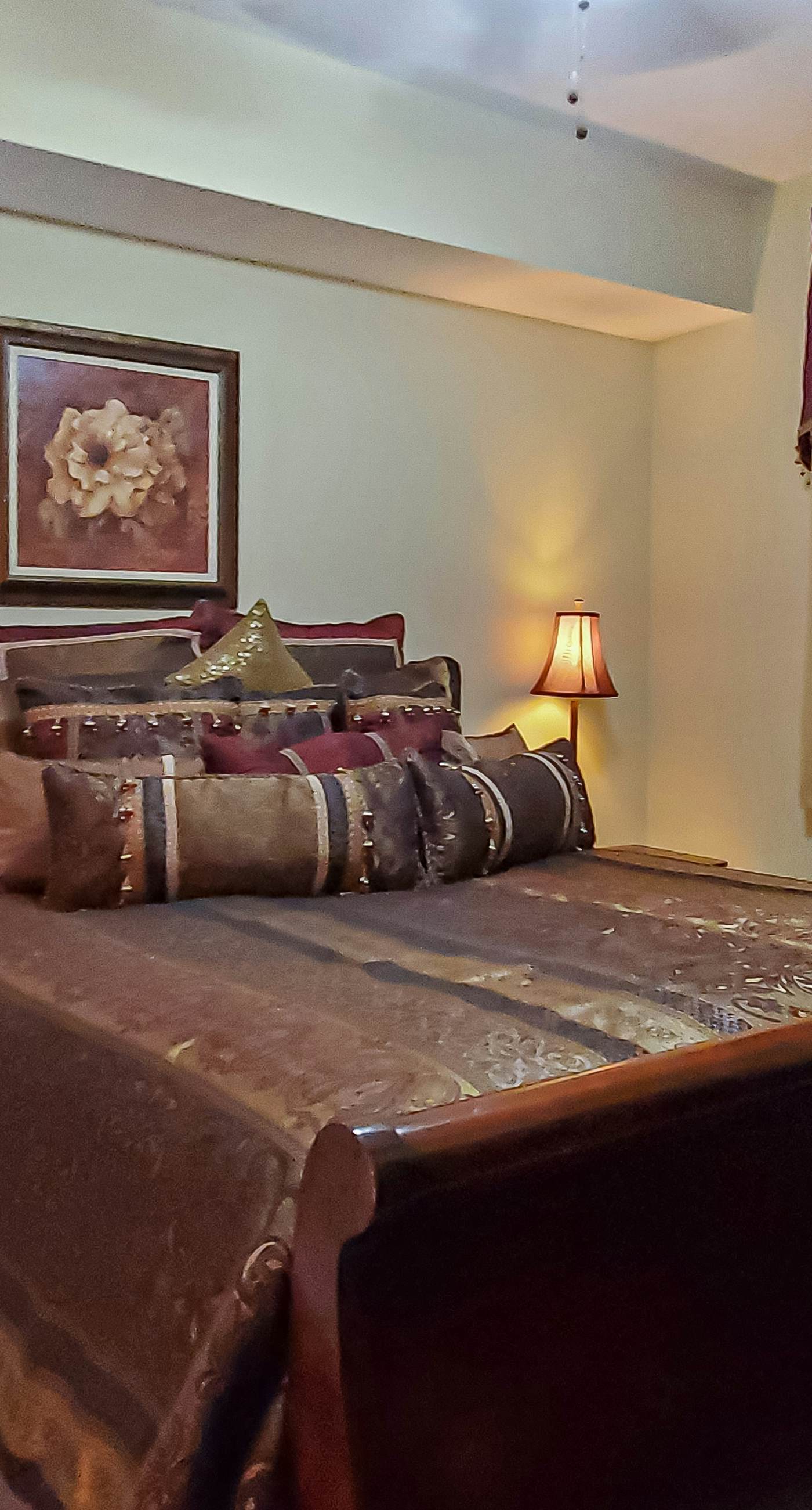 Azure 509. Gorgeous beachfront condo, private balcony, shared pool and beach access