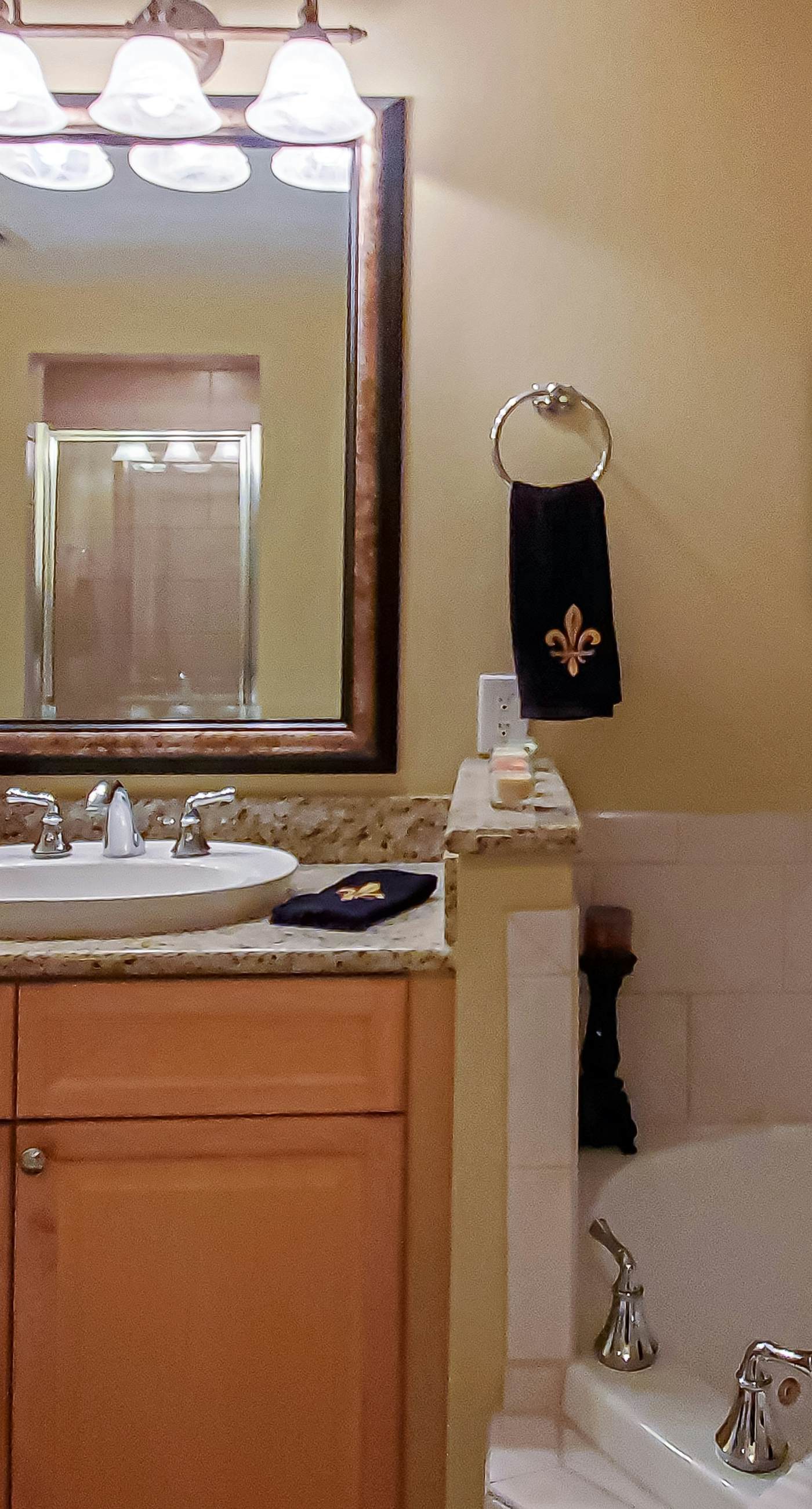 Azure 509. Gorgeous beachfront condo, private balcony, shared pool and beach access