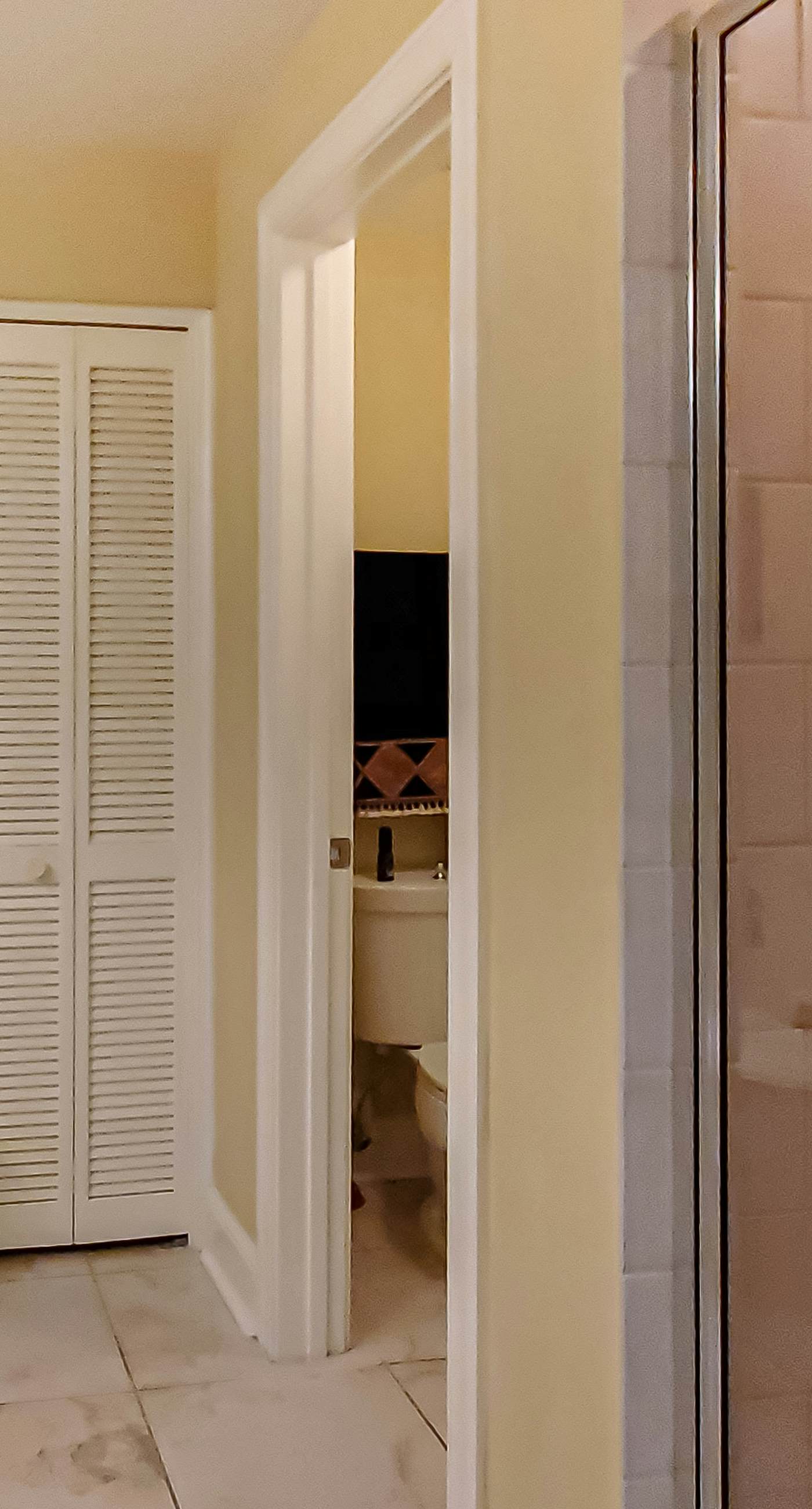 Azure 509. Gorgeous beachfront condo, private balcony, shared pool and beach access