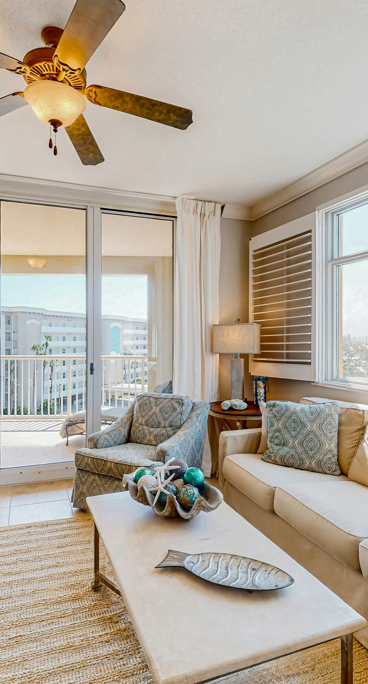 Azure 523-floor condo with hot tub, outdoor pool, gym, partial ocean views, balcony