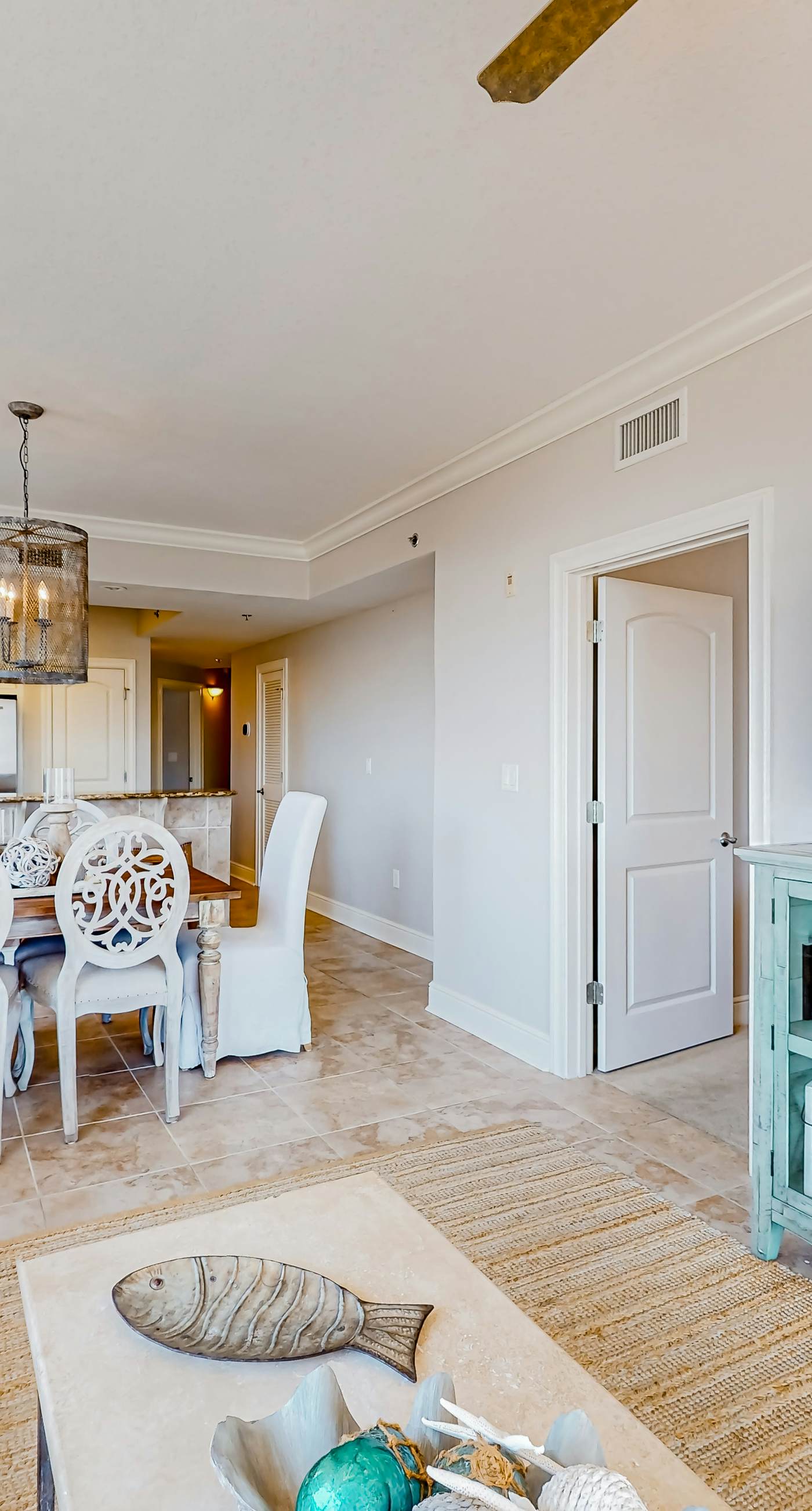 Azure 523-floor condo with hot tub, outdoor pool, gym, partial ocean views, balcony