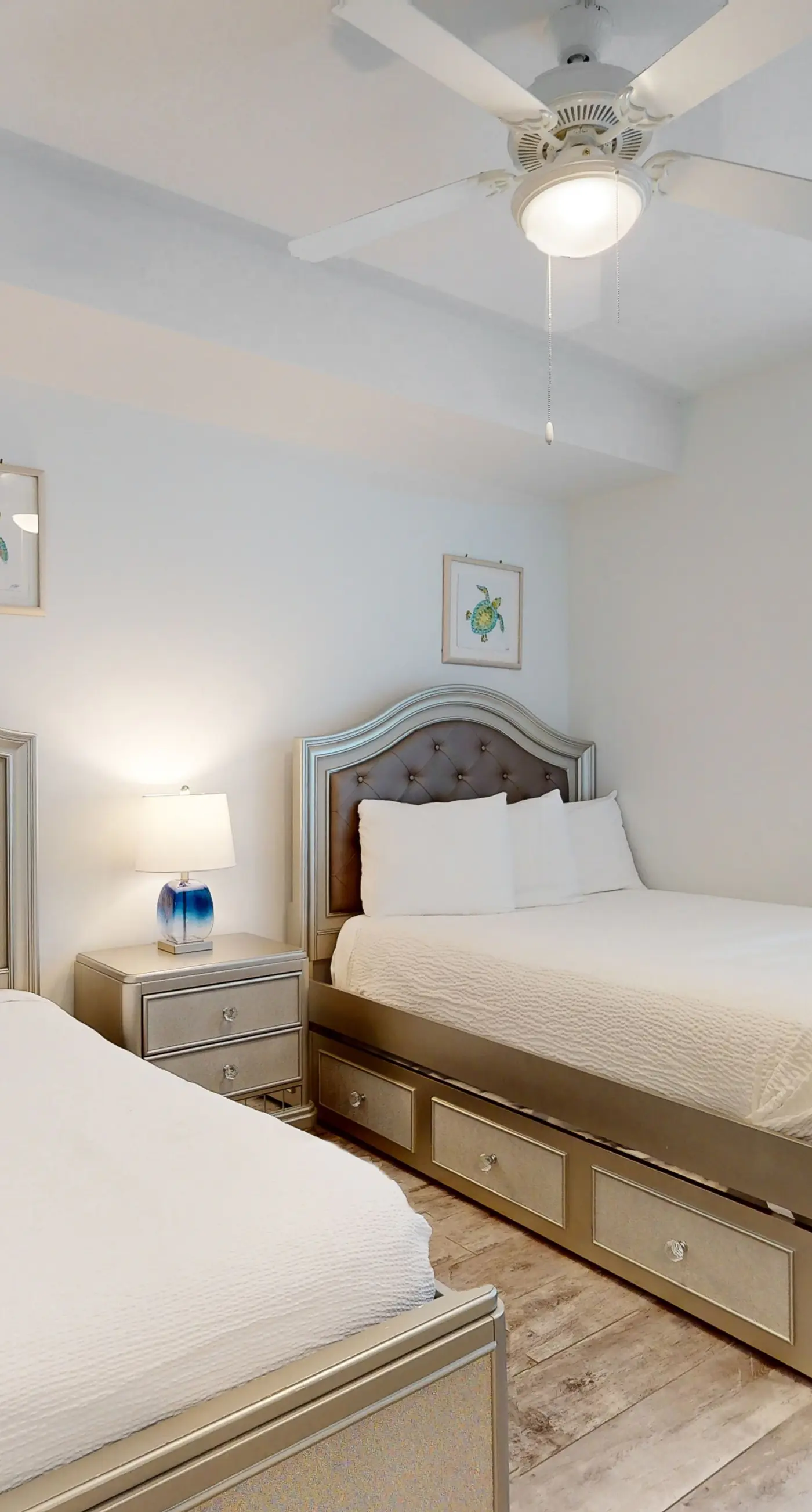 Blu 305 - Gulf-front condo with upgraded features - quick drive to entertainment