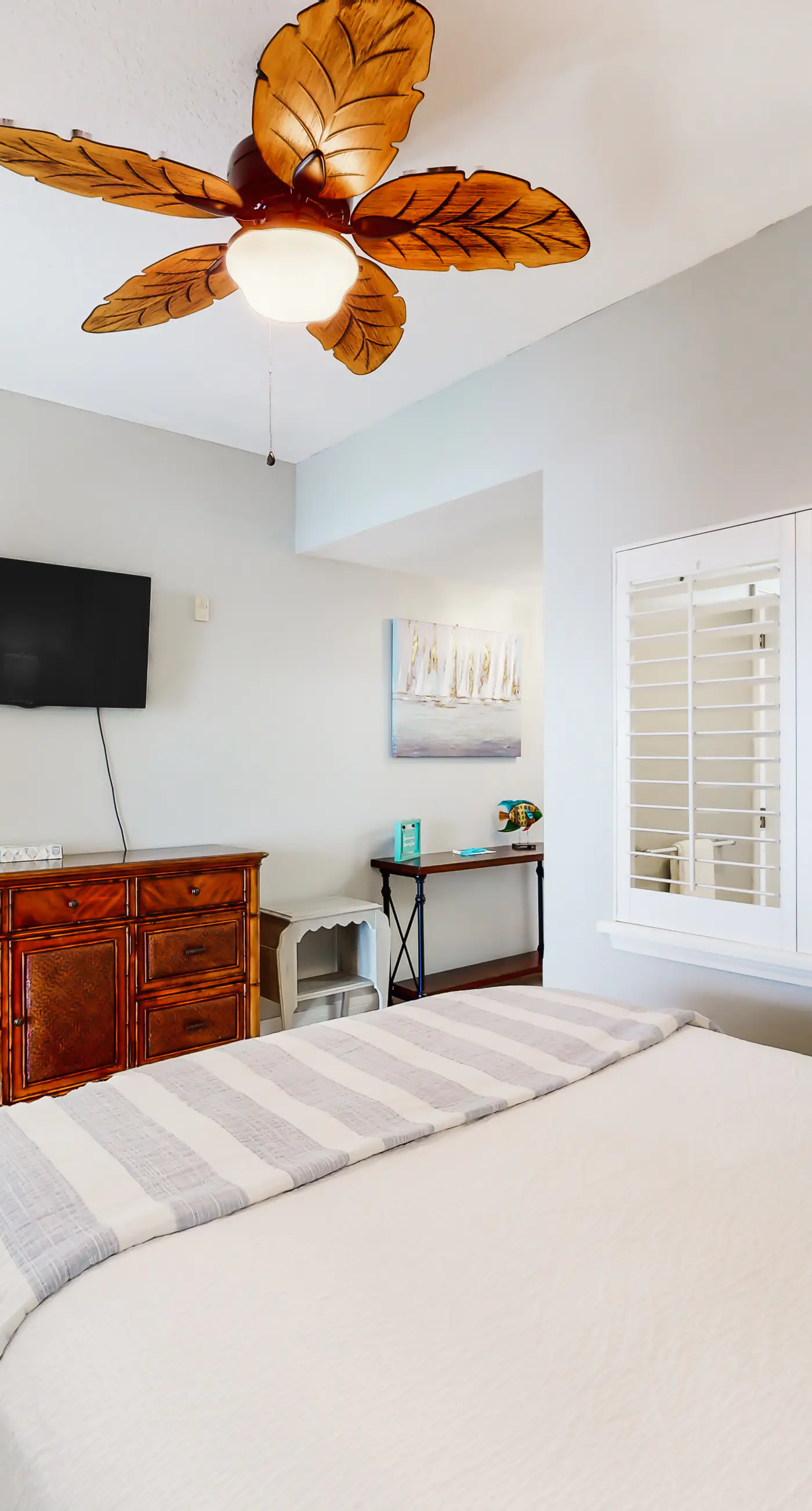 Destin West Gulfside Villa V402 - A place in paradise with pool, hot tub, gym, balcony, & central AC