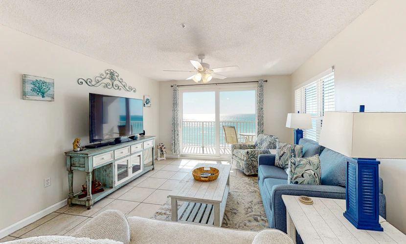 Dreamy island escape with beach access, pool & complimentary seasonal beach service