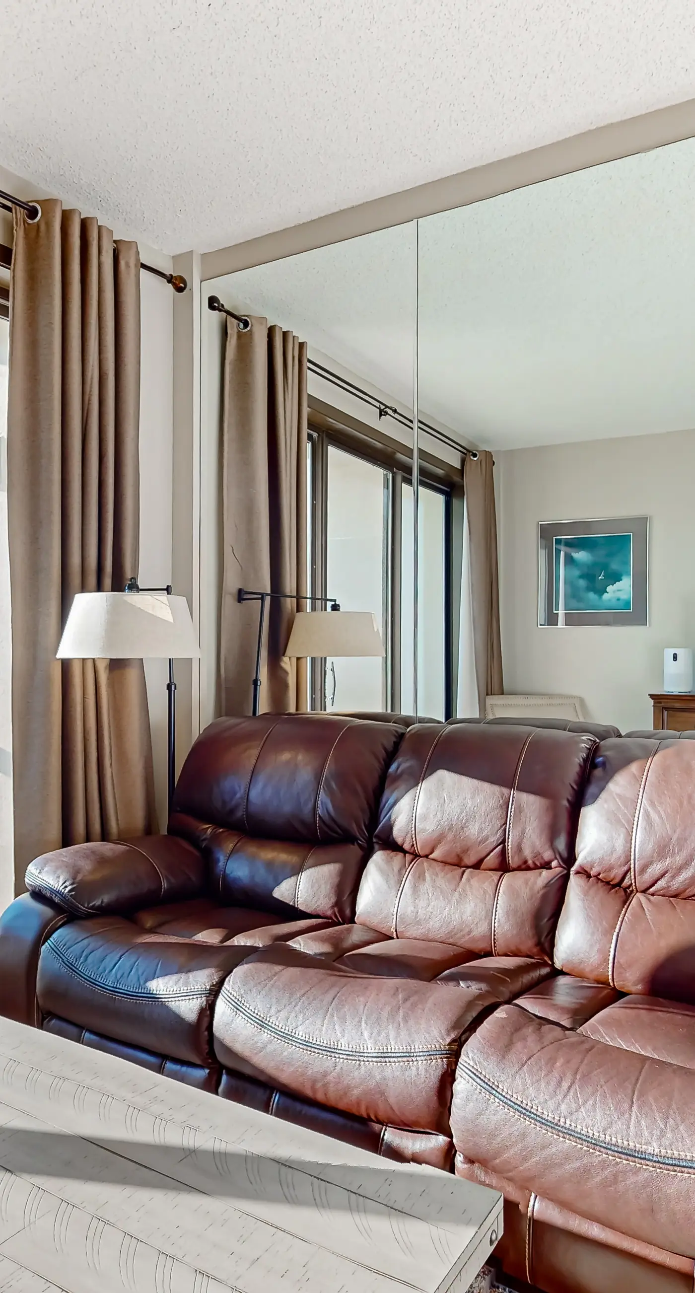 Peaceful corner studio with pool & Santa Rosa Sound views - snowbird-friendly