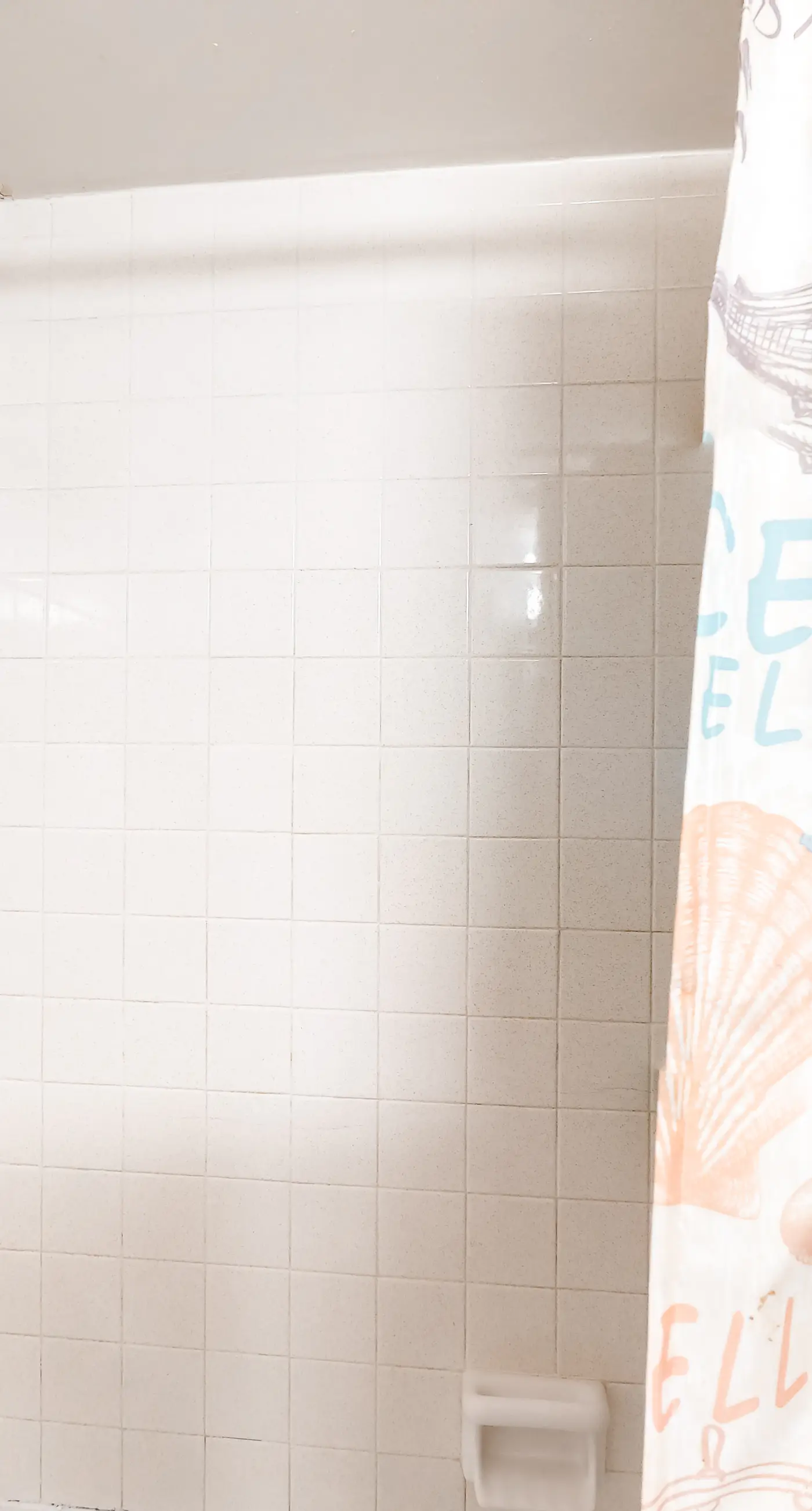 Waterfront condo with pool, central AC, washer/dryer, and WiFi