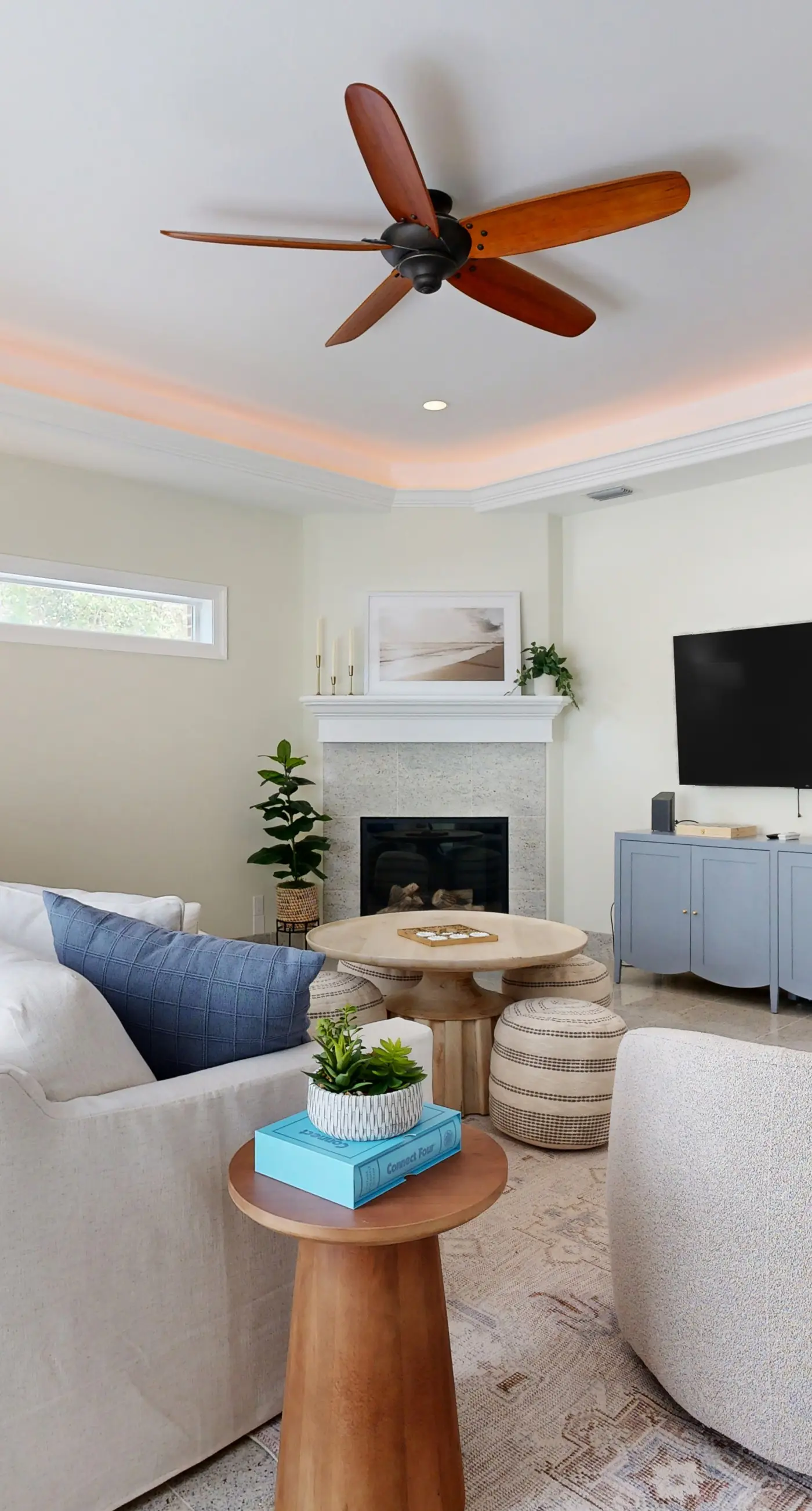 Lovely house with private saltwater pool & screened lanai - snowbird-friendly