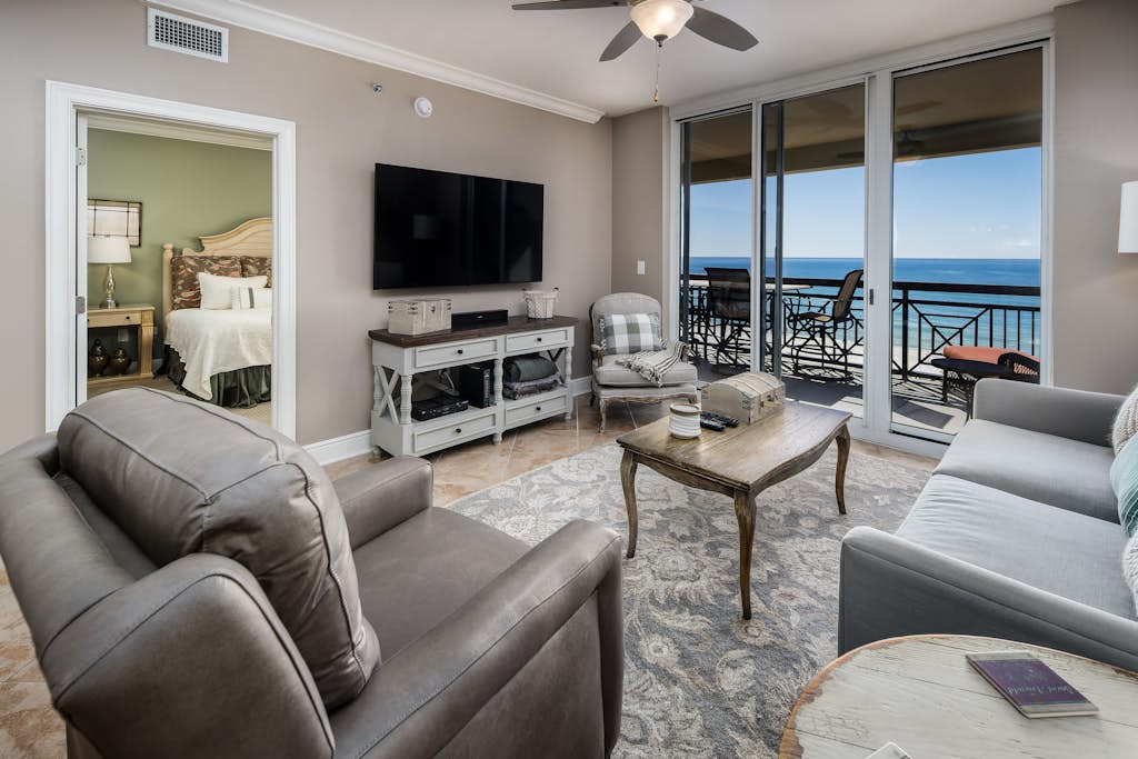 Gulf-view condo with beachfront access, pool, hot tub, gym, AC, & washer&dryer