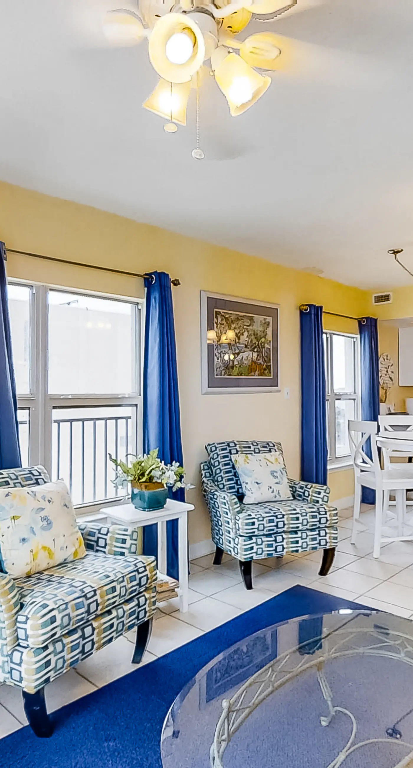 Emerald Towers West 5007 - Wonderful Gulf-front condo with pool, corner balcony, central AC & beach access