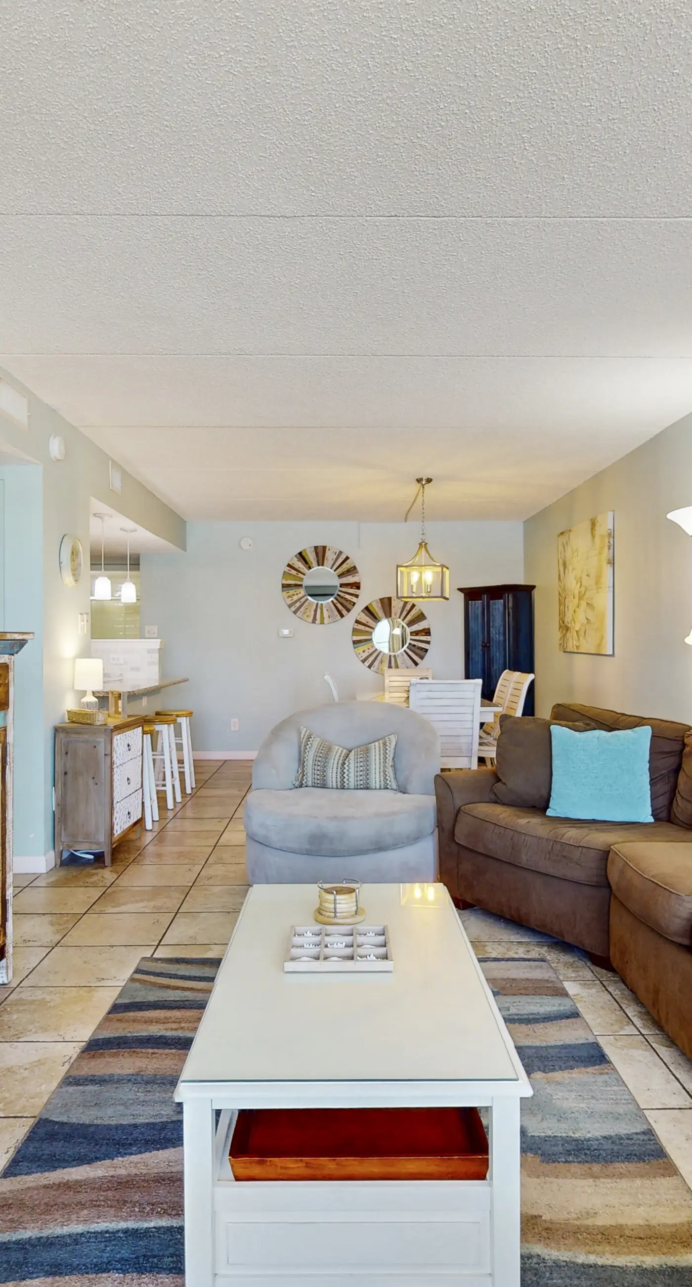 Island Echos 3H  Beachfront Condo with stunning views, shared pool and beach access