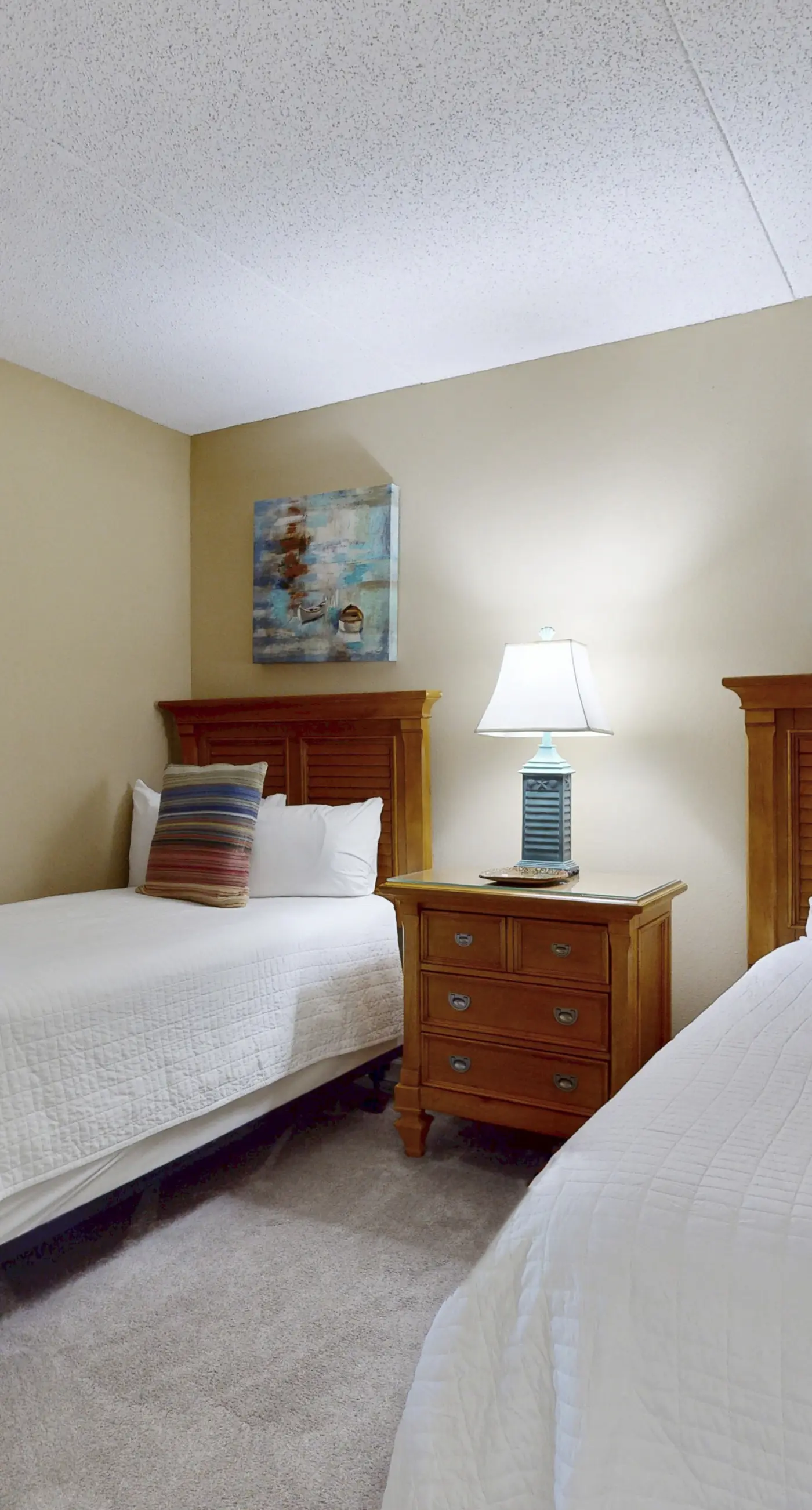 Island Echos 3H  Beachfront Condo with stunning views, shared pool and beach access