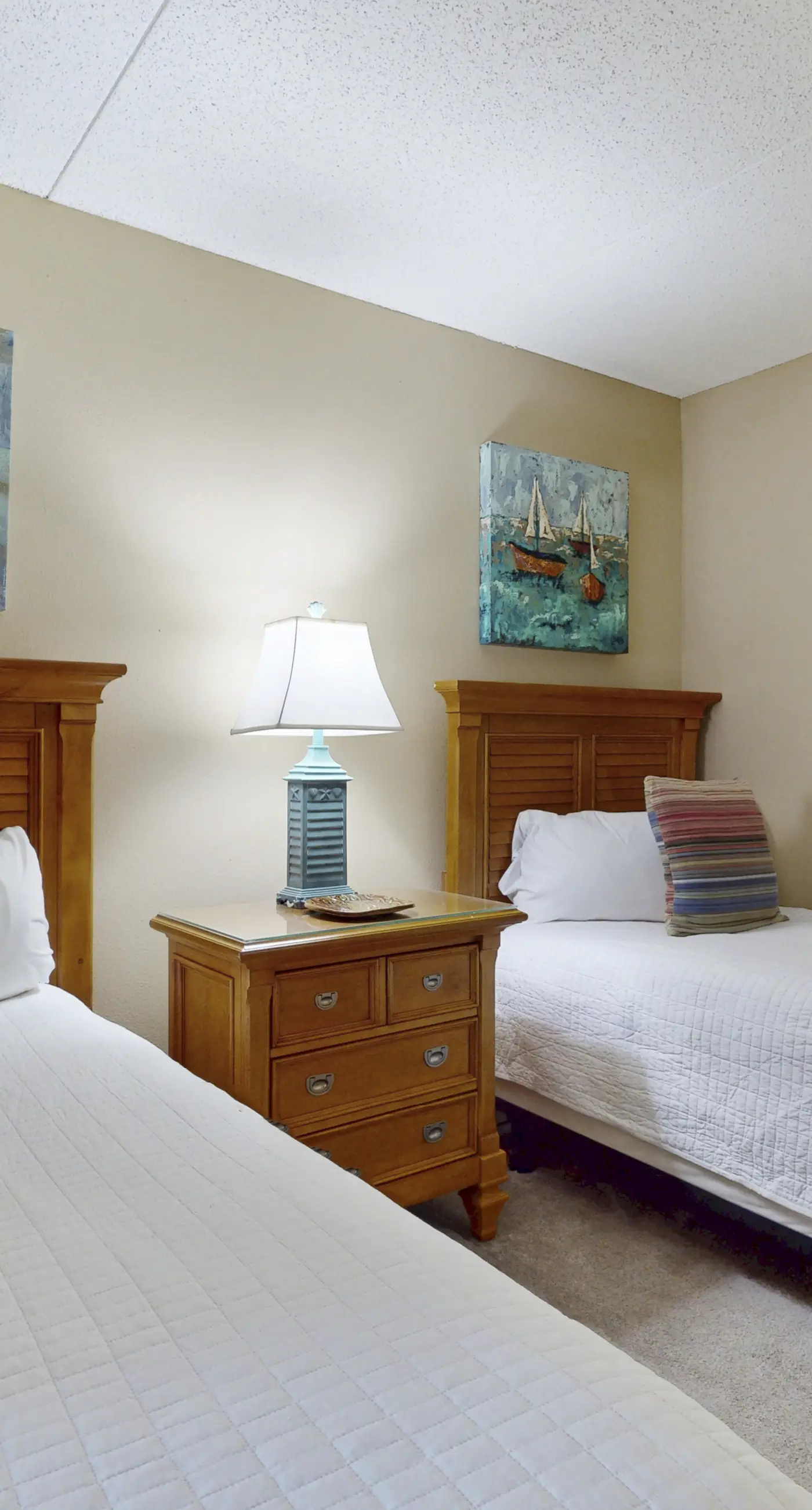 Island Echos 3H  Beachfront Condo with stunning views, shared pool and beach access